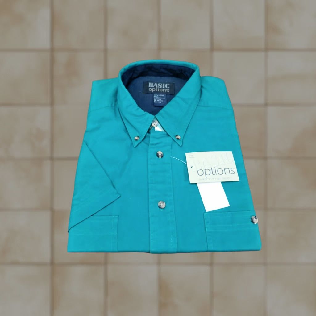 Vintage NOS Men's Basic Green L Dress Shirt Business Short Sleeve Cotton Blend Style Regular Size L Mens Dress Shirt Size 42R - 1 Thumbnail
