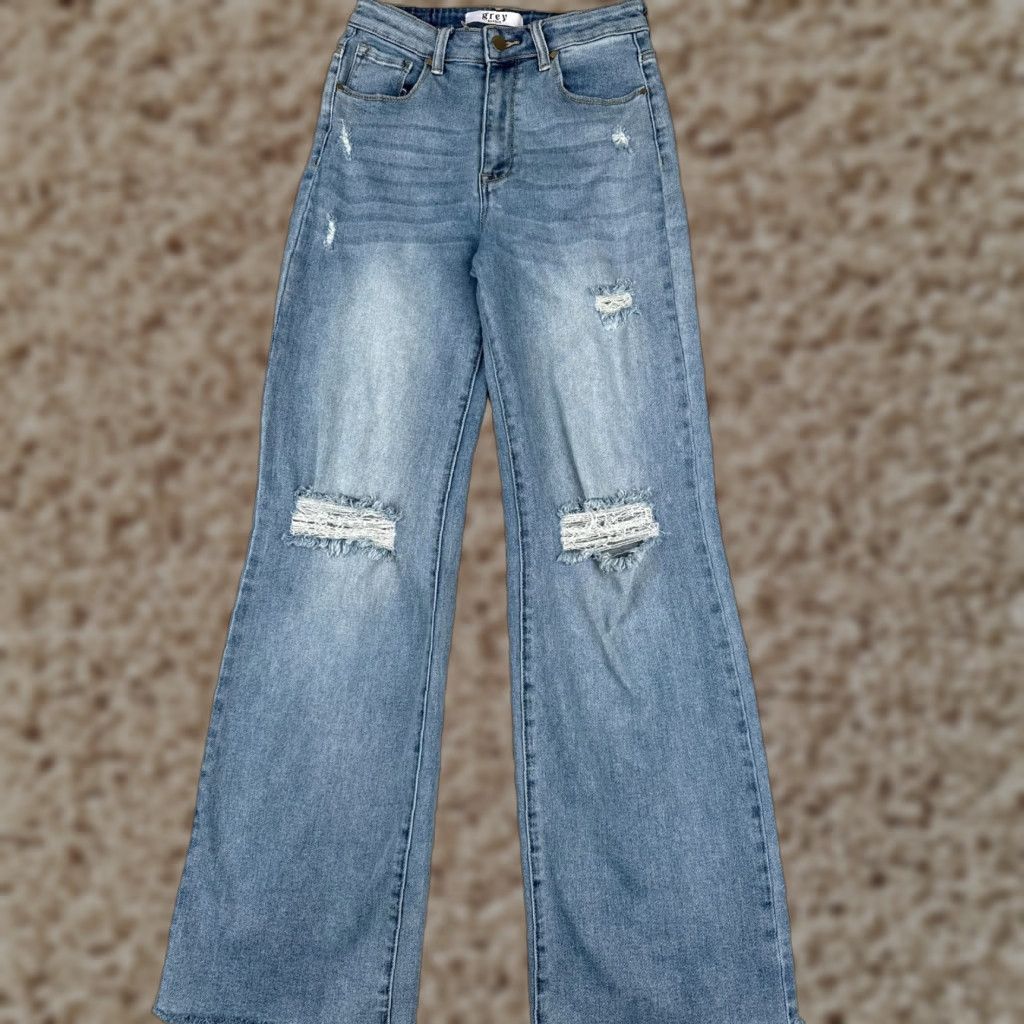 Vintage Grey Bandit Jeans Juniors 5 Blue Denim Flared Distressed Cotton Blend 26x31 Jeans Women 27 in Inseam 31 in Medium Wash Denim? Size 27" / US 4 / IT 40 - 1 Thumbnail