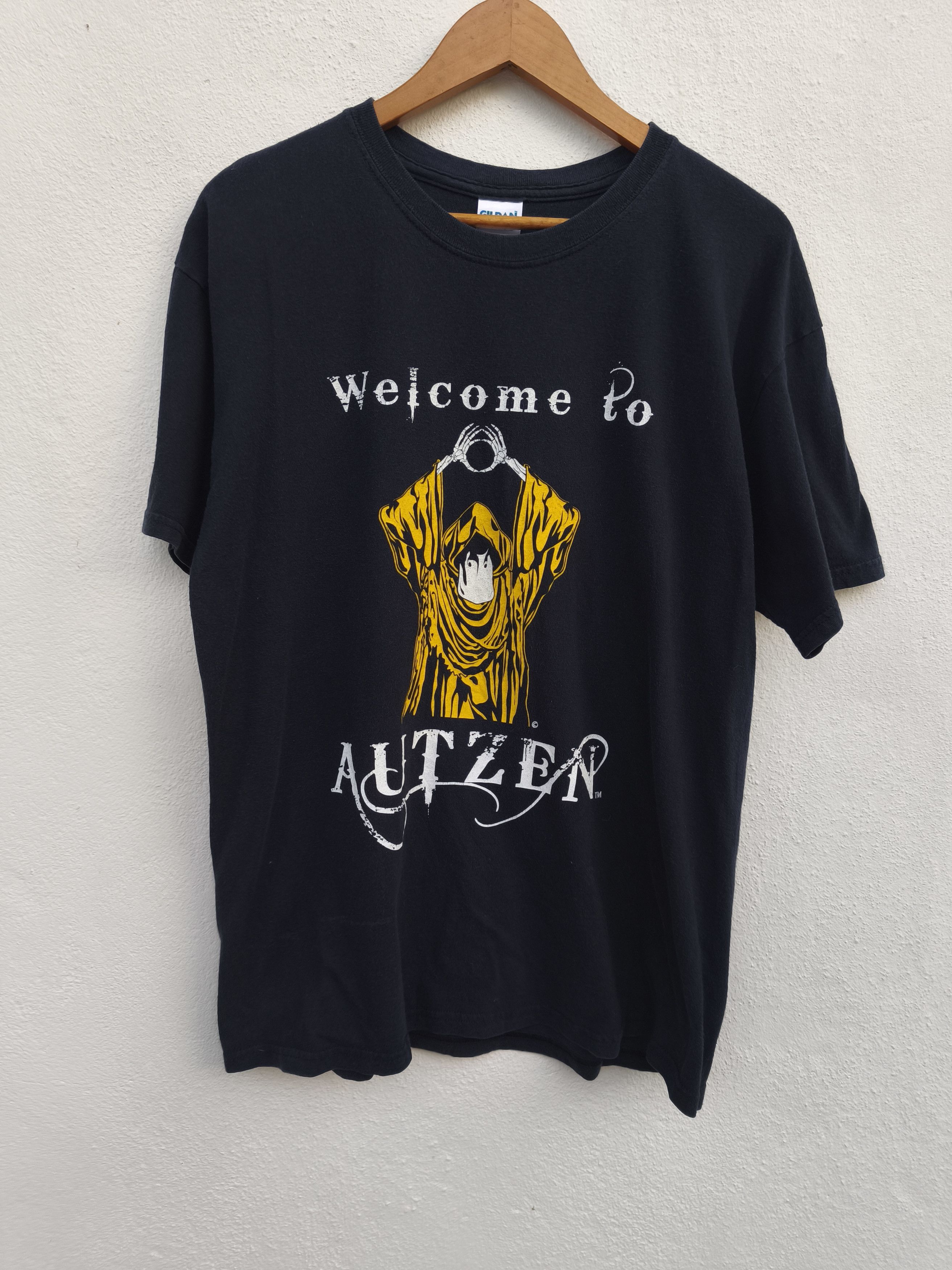 Vintage Welcome to the Autzen Where teams go to RIP