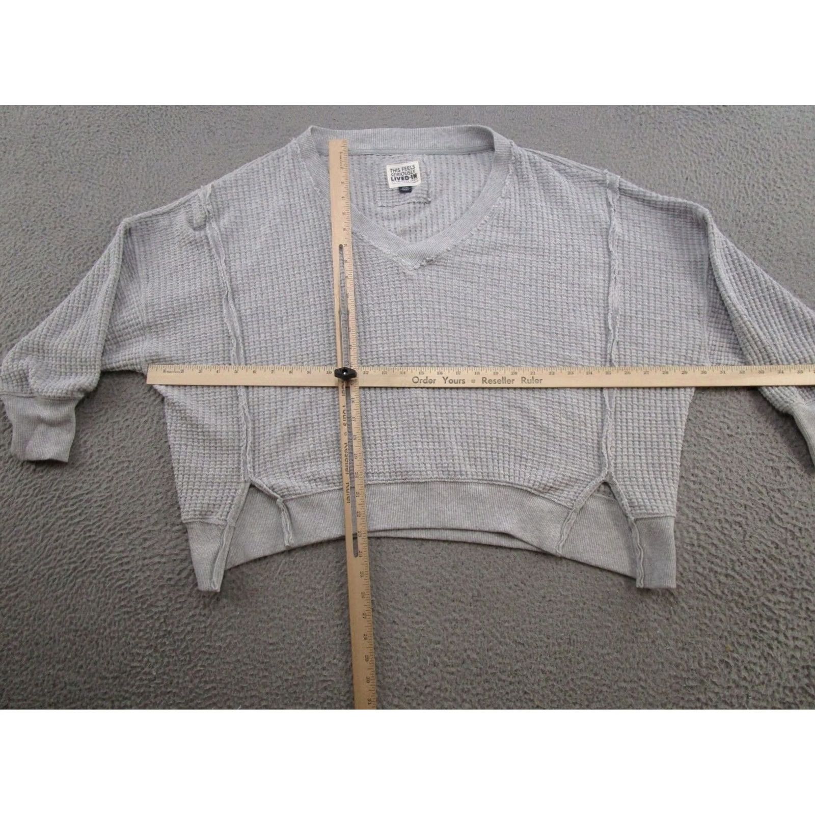 American Eagle Outfitters - It uses the requested size category (S-XL) Size S / US 4 / IT 40 - 4 Thumbnail