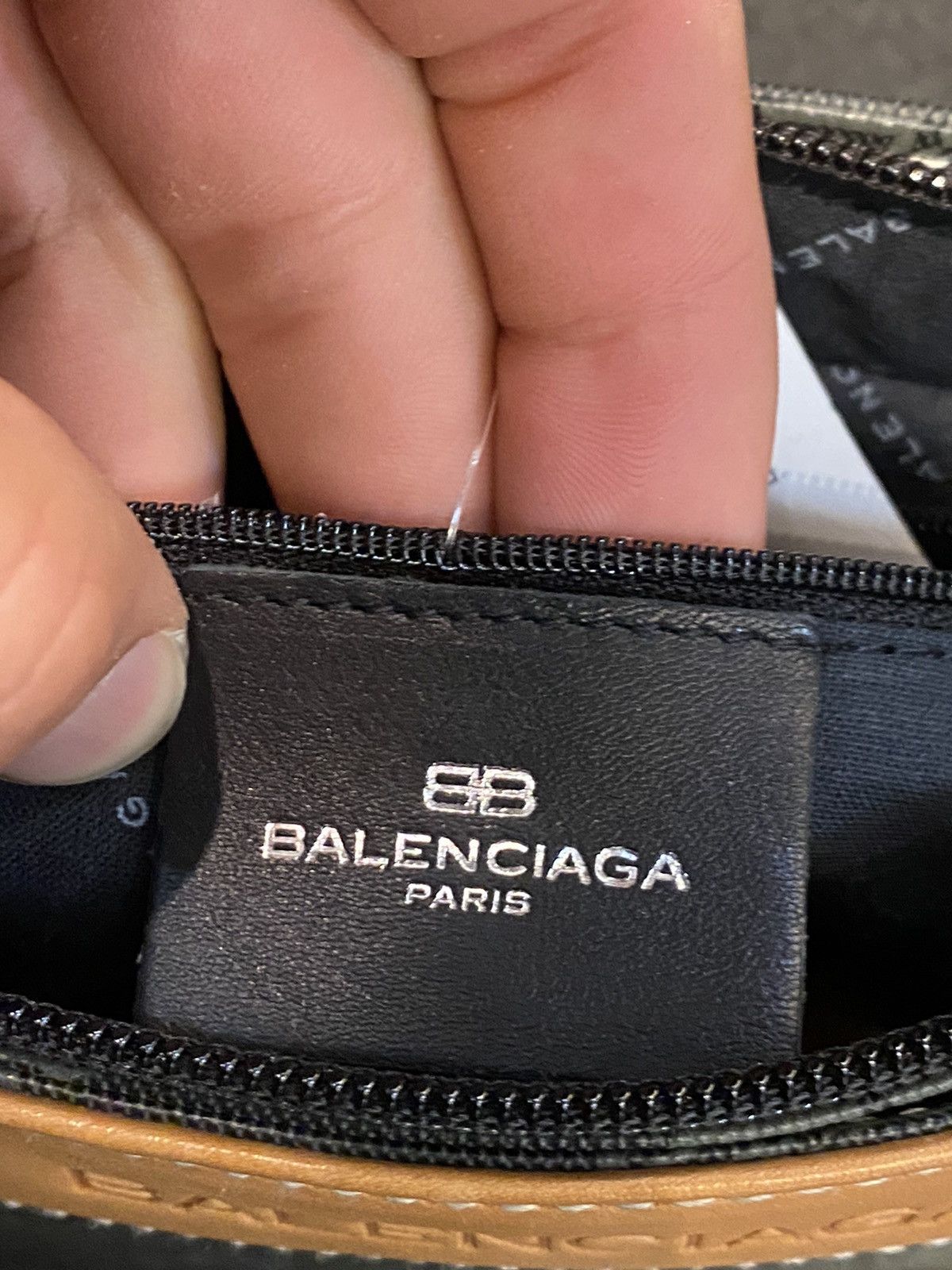 Balenciaga Balenciaga Monogram Handbag Size ONE SIZE - 8 Thumbnail