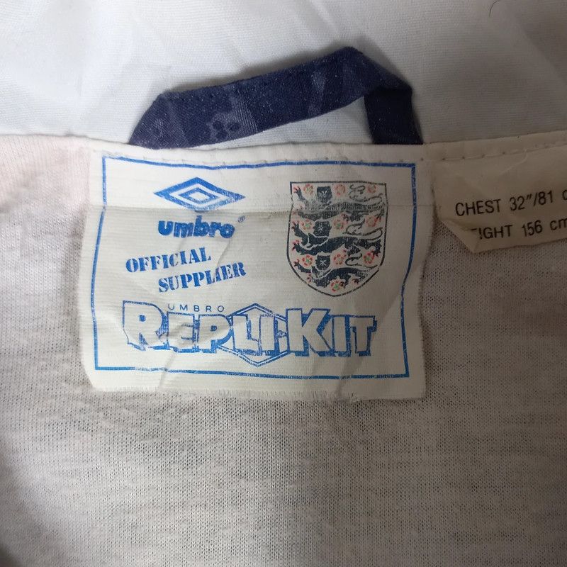 Umbro Euro 1990-92 England Jacket M - Jersey vintage Size US S / EU 44-46 / 1 - 10 Thumbnail