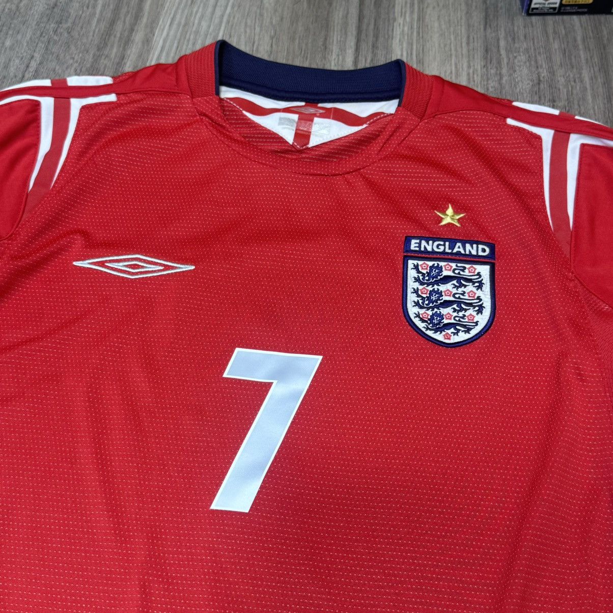 Umbro England Euro 2004 away shirt #7 Beckham Size US S / EU 44-46 / 1 - 3 Thumbnail