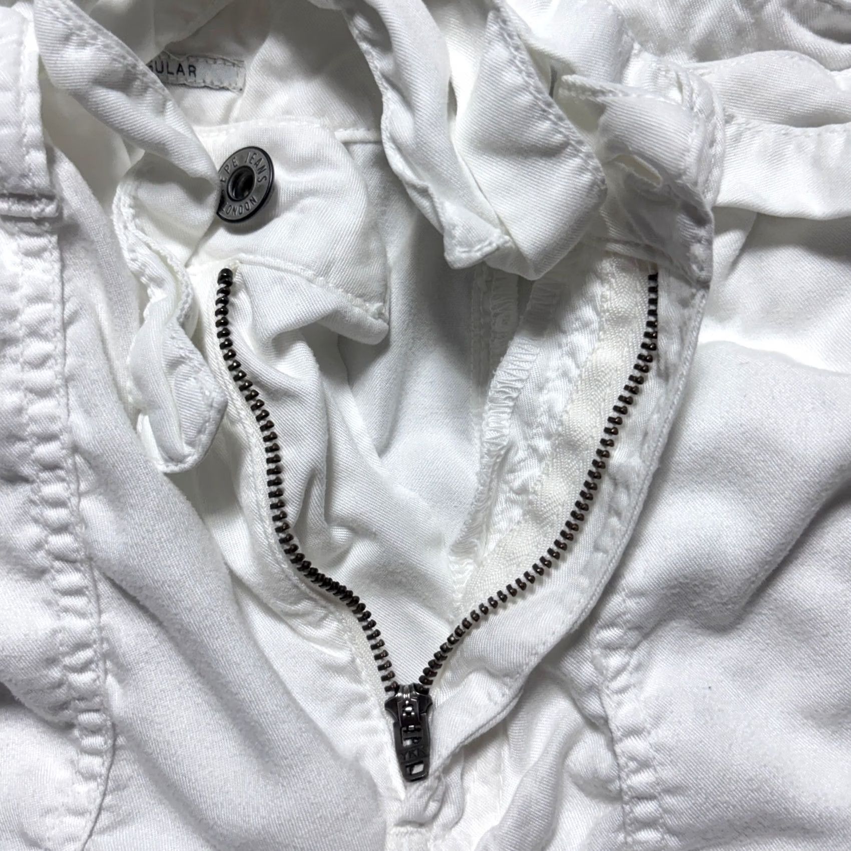 Pepe Jeans Pepe Jeans London Nomad Shorts White Women Size 31 Tie Waist Tencel Canvas Breathable Casual Summer Size 24" / US 00 / IT 34 - 2 Thumbnail