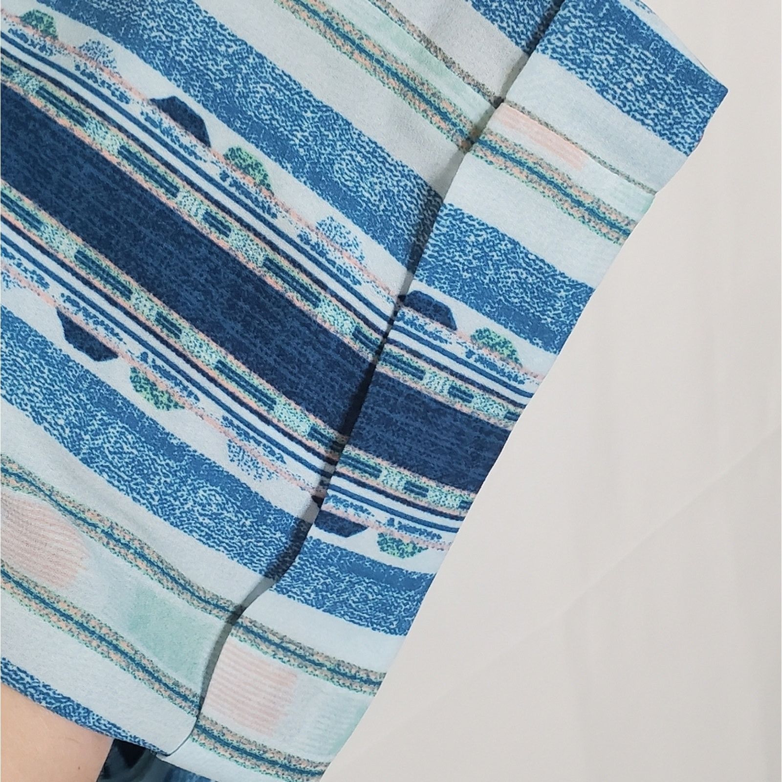 Bcbgmaxazria VINTAGE BCBGMAXAZRIA Y2K Cedric Blue Abstract Print Pants Size 28" / US 6 / IT 42 - 9 Thumbnail