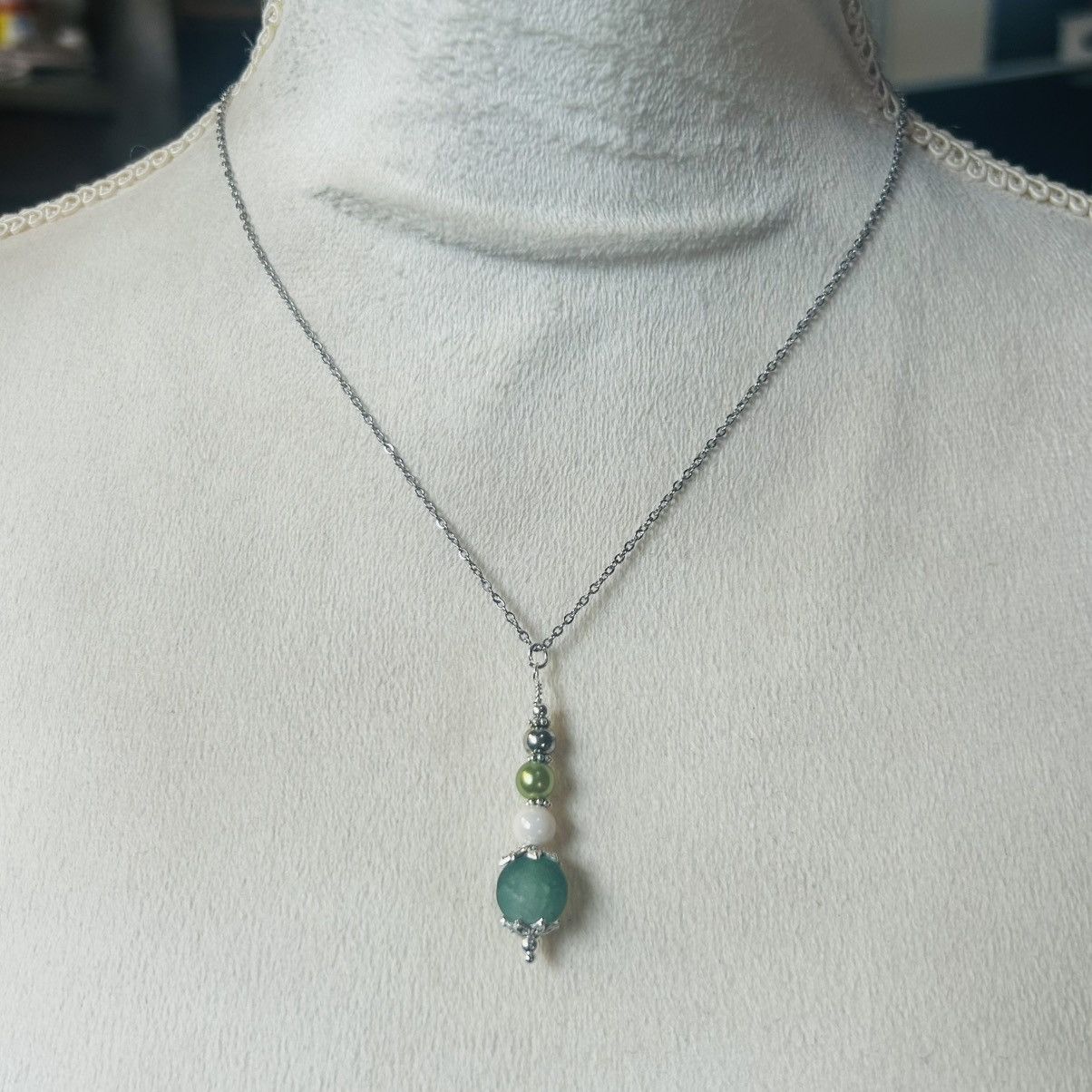 Handmade Handcrafted green crackle glass pearl necklace set Size ONE SIZE - 5 Thumbnail