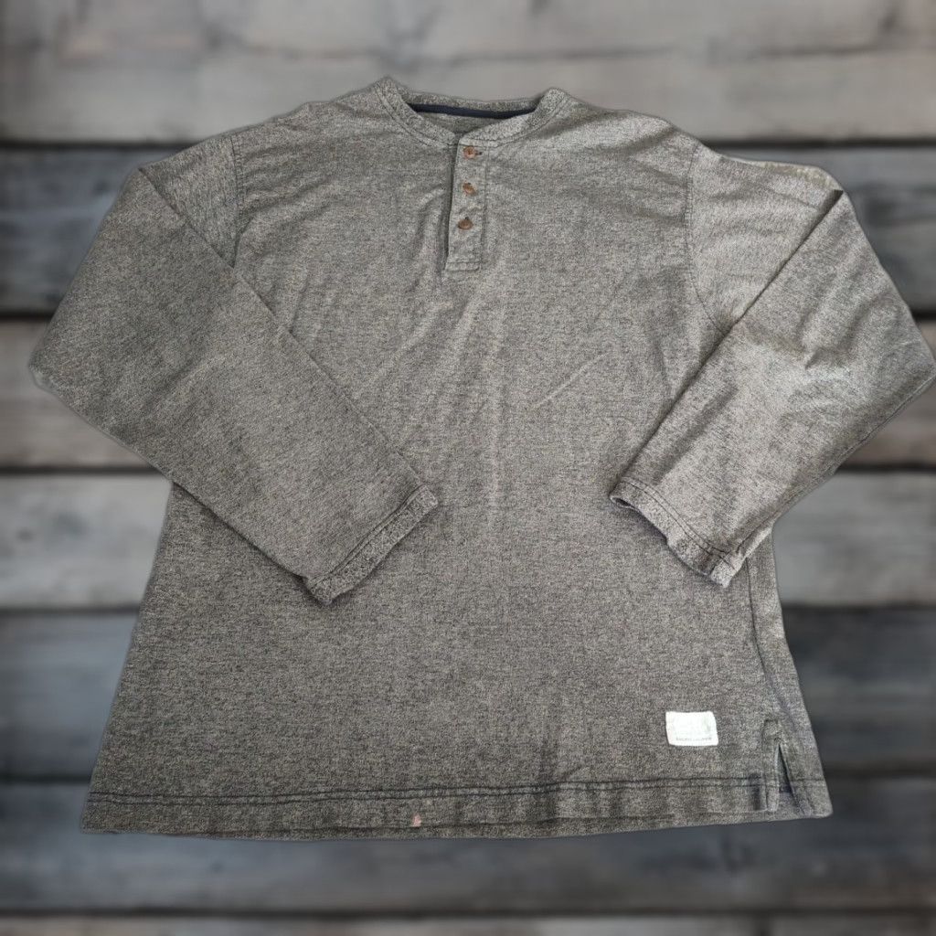 Ralph Lauren VINTAGE Ralph Lauren Men's Shirt XL Long Sleeve Henley Gray T-Shirt 90s Classic Size US XL / EU 56 / 4 - 1 Thumbnail