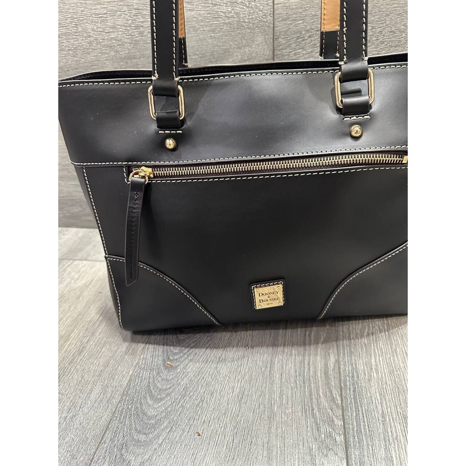 Dooney & Bourke Dooney & Bourke Beacon Zip Top Large Tote Black bag B000537 Size ONE SIZE - 5 Thumbnail
