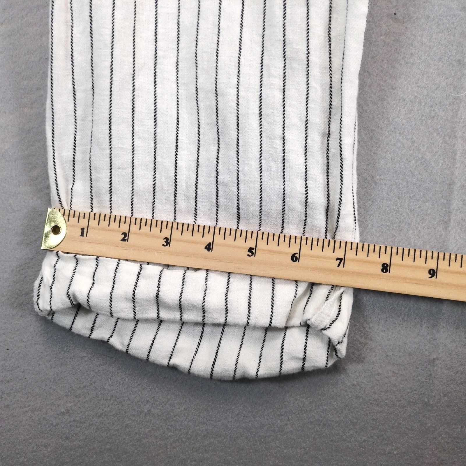 Rachel Zoe Rachel Zoe Striped Linen Cotton Cuffed Pants L 32x26" Crop Size 34" / US 12 / IT 48 - 6 Thumbnail