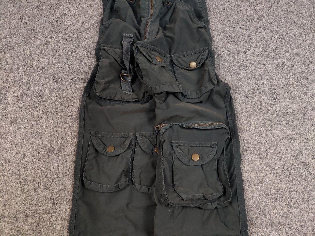 Japanese Brand Vintage 90's Japanese Design Faded Multi pocket Cargo Pants Size US 30 / EU 46 - 8 Thumbnail