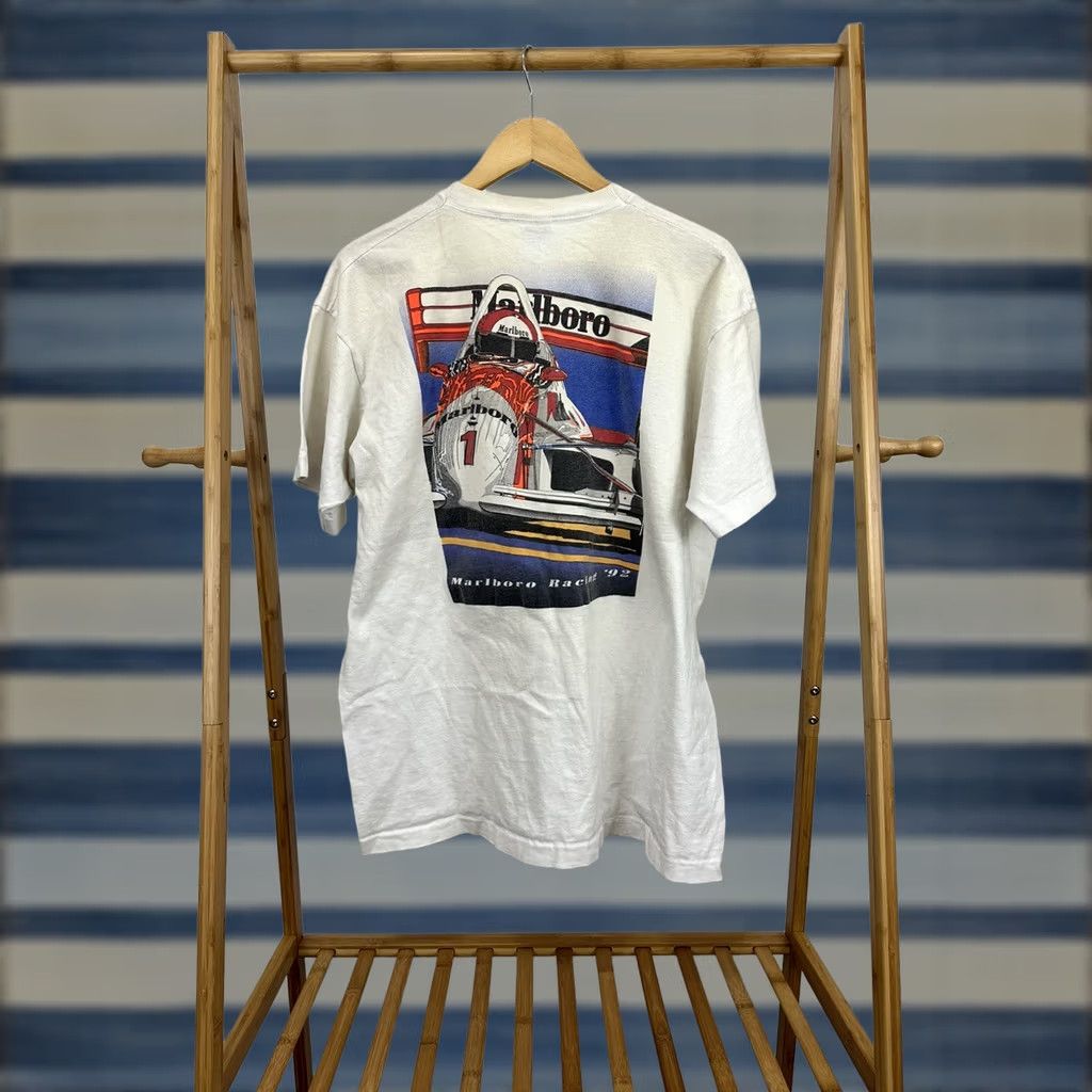 Fruit Of The Loom VTG Marlboro F1 Formula Racing 1992 90s Big Print Pocket Cigarette T-Shirt XL Shirt Mens White Racing Pocket Marlboro F1 90s XL Size US XL / EU 56 / 4 - 1 Thumbnail