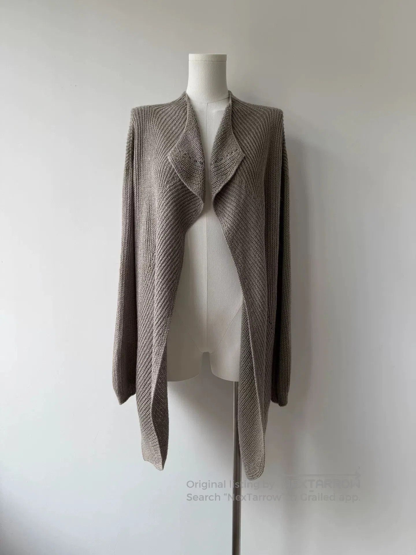 Y's Yohji Yamamoto Knit Cardigan in Beige. Size XXS / US 00 / IT 34 - 2 Thumbnail