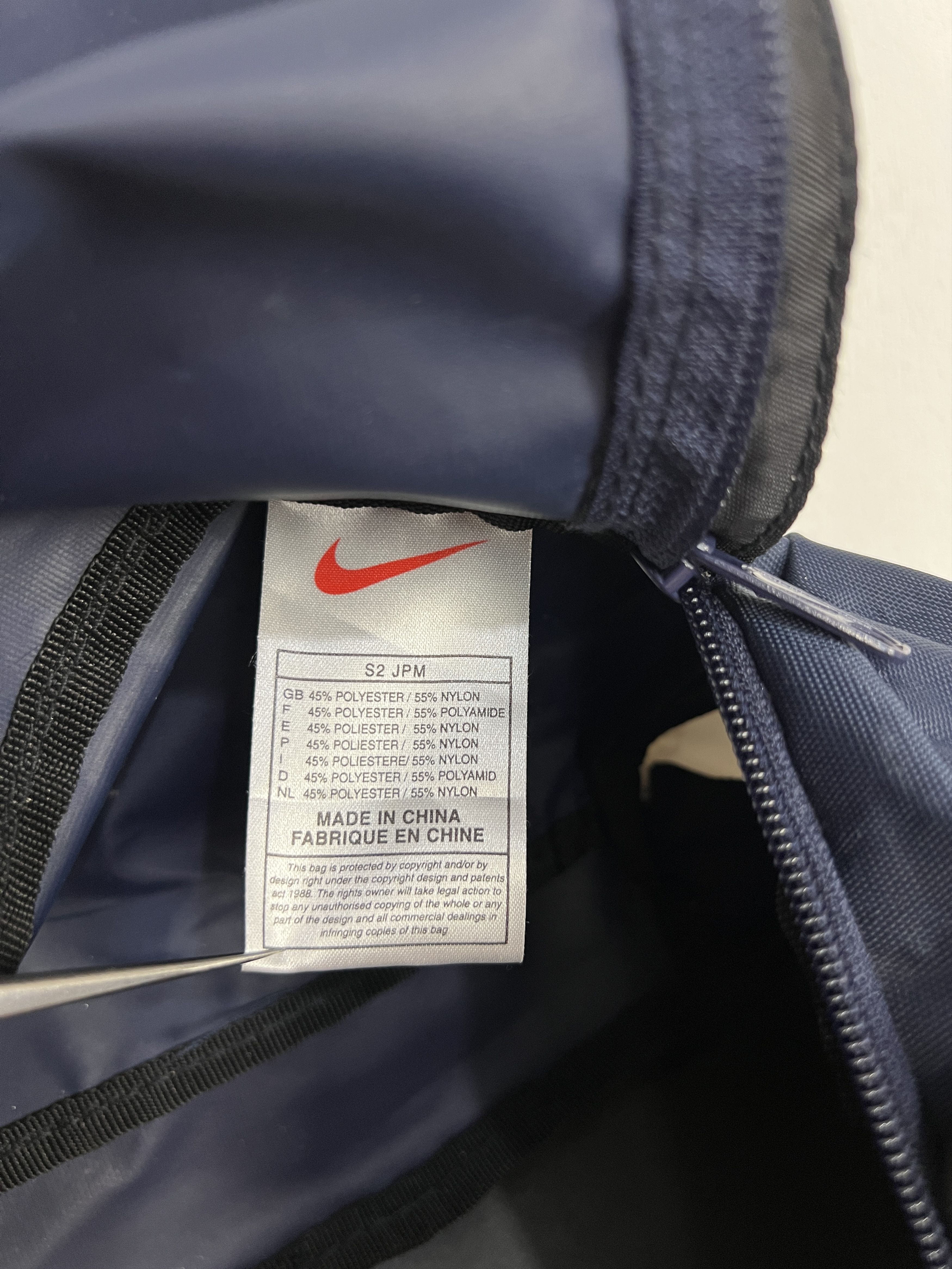 Nike Vintage Gym Catch Bag Duffle Bag Rare Hype Big Logo Swoosh Size ONE SIZE - 7 Thumbnail