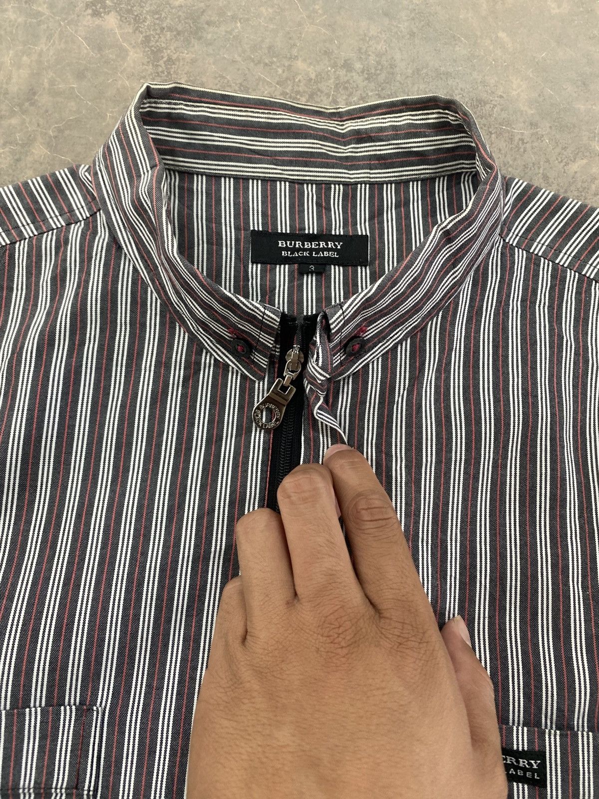Burberry BURBERRY ZIP UP SS SHIRT DESIGNER JAPAN STRIPE Size US L / EU 52-54 / 3 - 9 Thumbnail