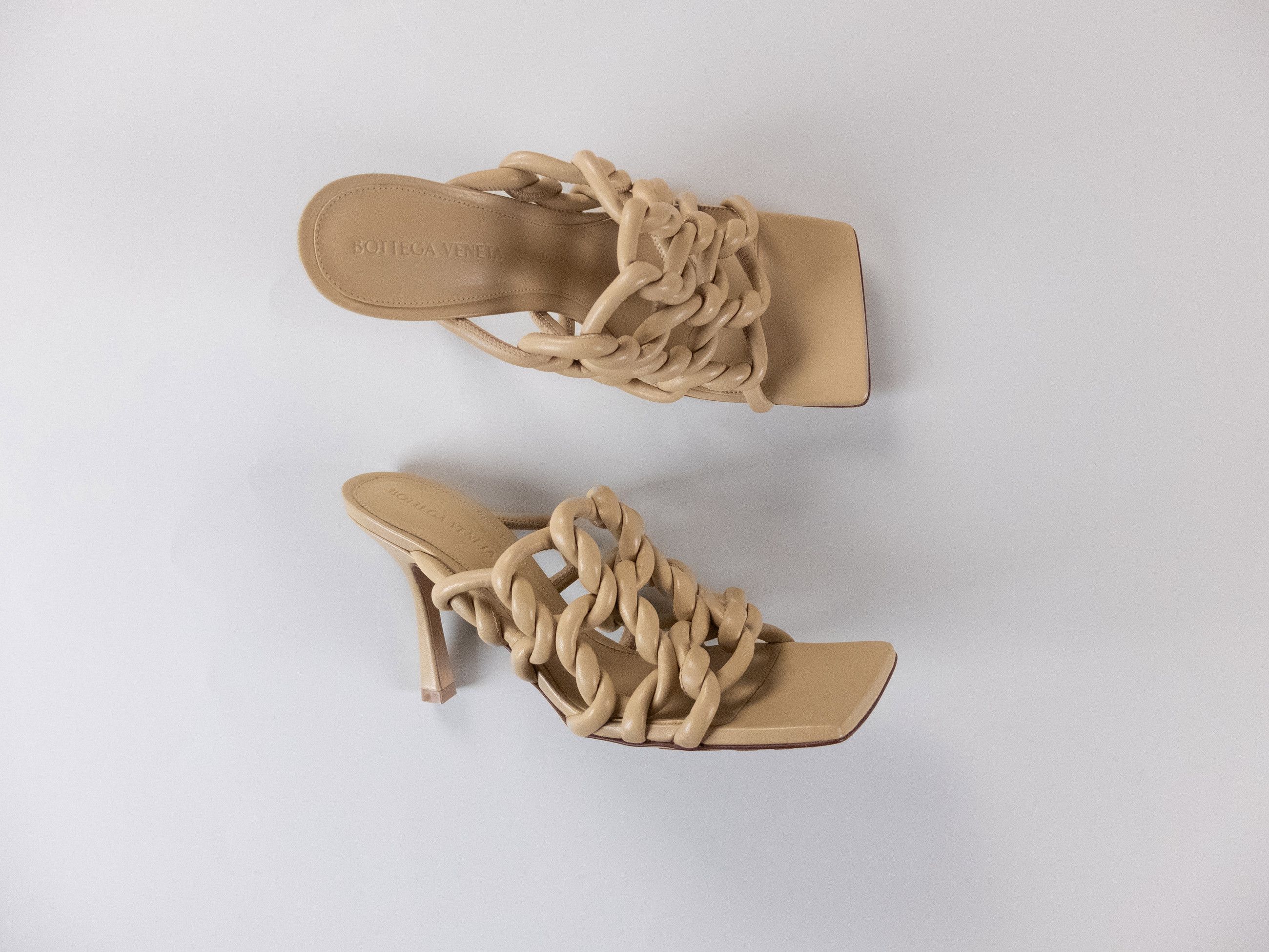 Bottega Veneta BOTTEGA VENETA Stretch beige leather mule sandals 7.5 37.5 q Size US 7.5 / IT 37.5 - 3 Thumbnail