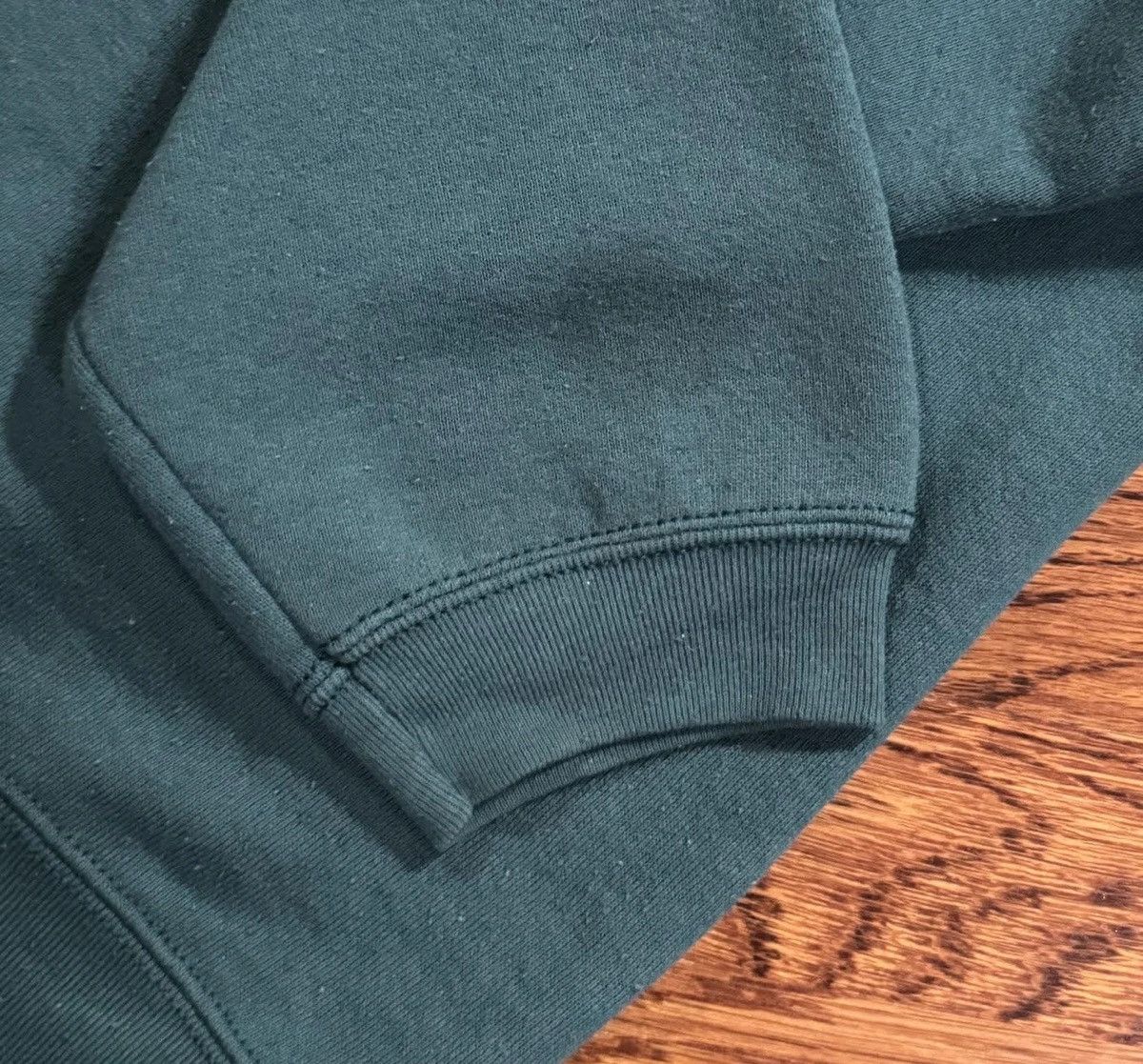 Vintage Vintage 9-11 We Love Our Heroes Green Sweatshirt (Size M) Size US M / EU 48-50 / 2 - 2 Thumbnail