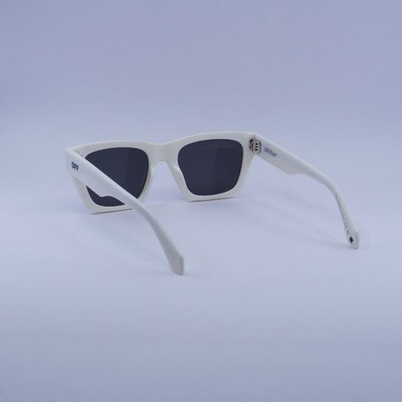Off-White Off-White OERI13X VALDEZ 0107 Sunglasses White Square Frame Size ONE SIZE - 5 Thumbnail