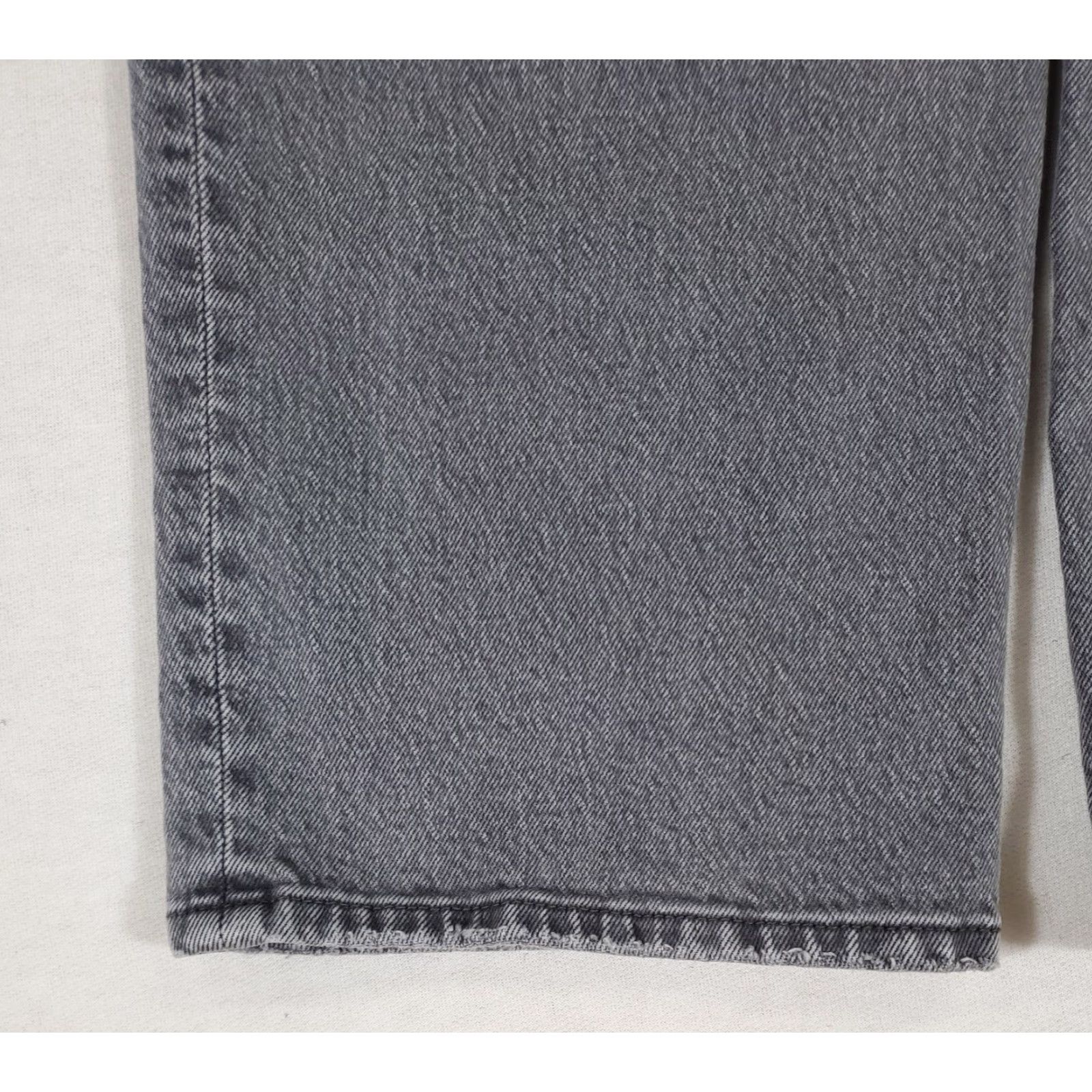 Abercrombie & Fitch Abercrombie & Fitch Jeans 90s Gray Womens 36 x 30 Plus Inseam 30 Straight Jeans Womens Mens? Size 25" / US 0 / IT 36 - 8 Thumbnail