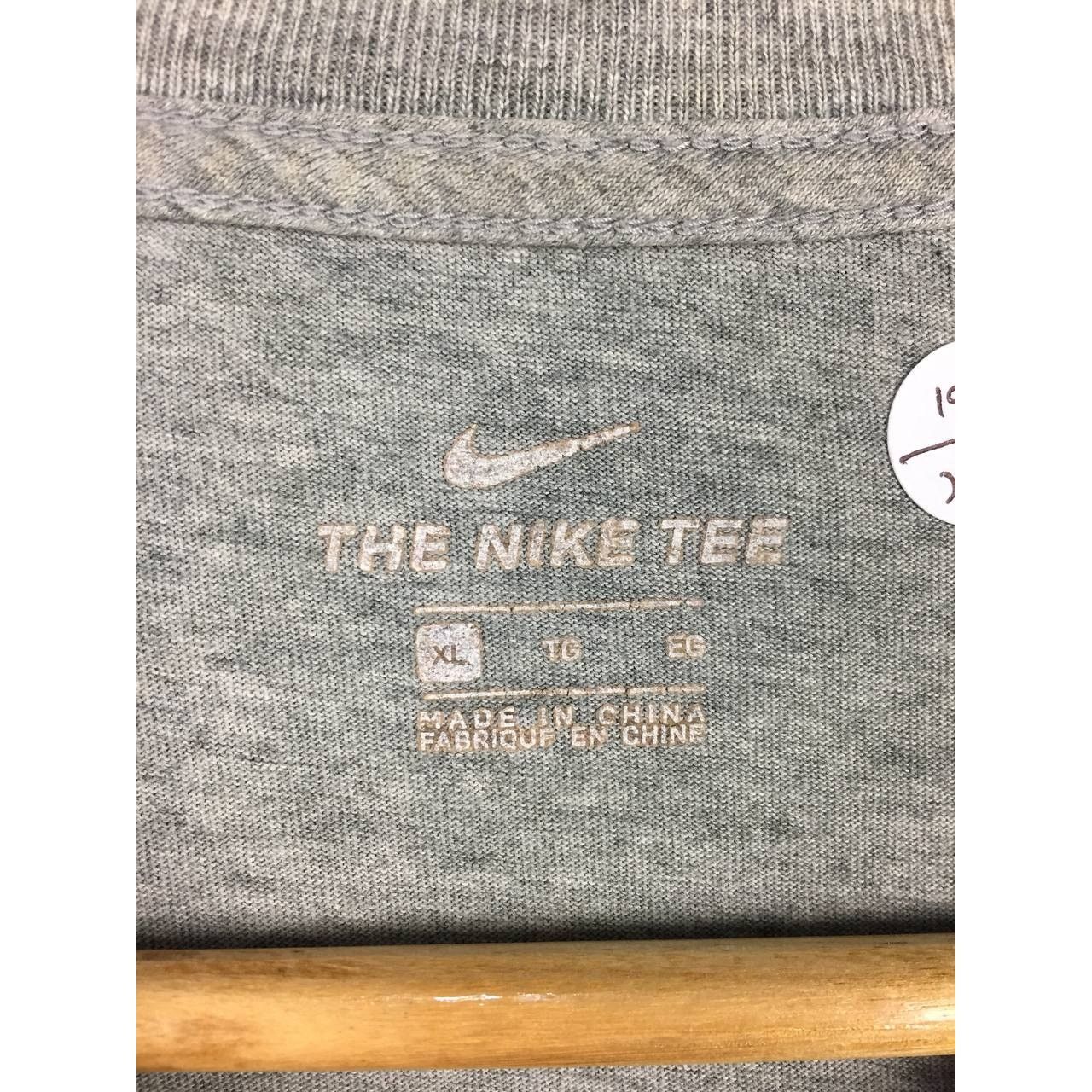 Nike Nike Shoebox Logo Sportswear Tee Youth XL Size US S / EU 44-46 / 1 - 7 Thumbnail