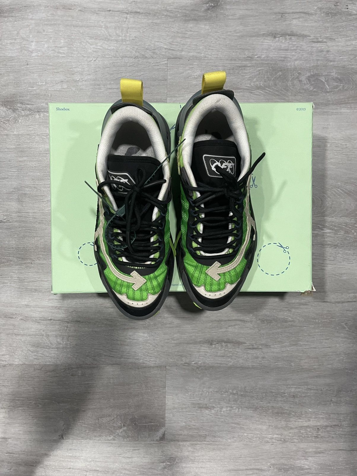 Off-White Odsy 2000 Low-Top Sneakers Size US 10 / EU 43 - 1 Thumbnail