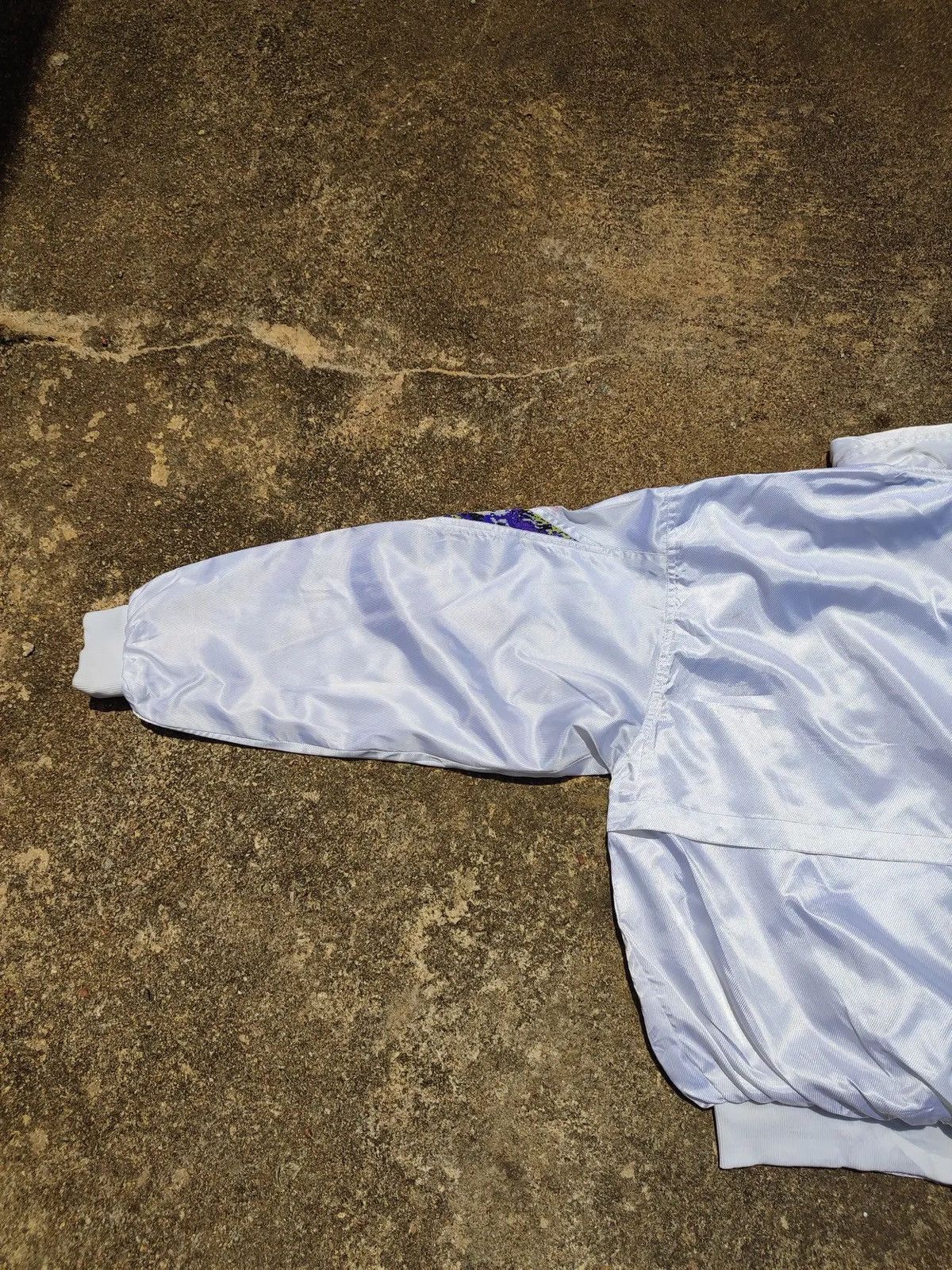 Converse Vintage Converse Satin Bomber Jacket - Patterned Collar Size US XL / EU 56 / 4 - 9 Thumbnail