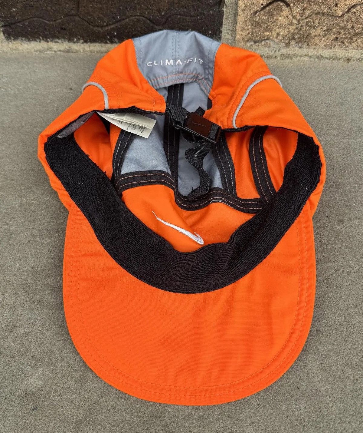 Nike Vintage Nike Clima Fit Orange / Grey Hat Size ONE SIZE - 5 Thumbnail
