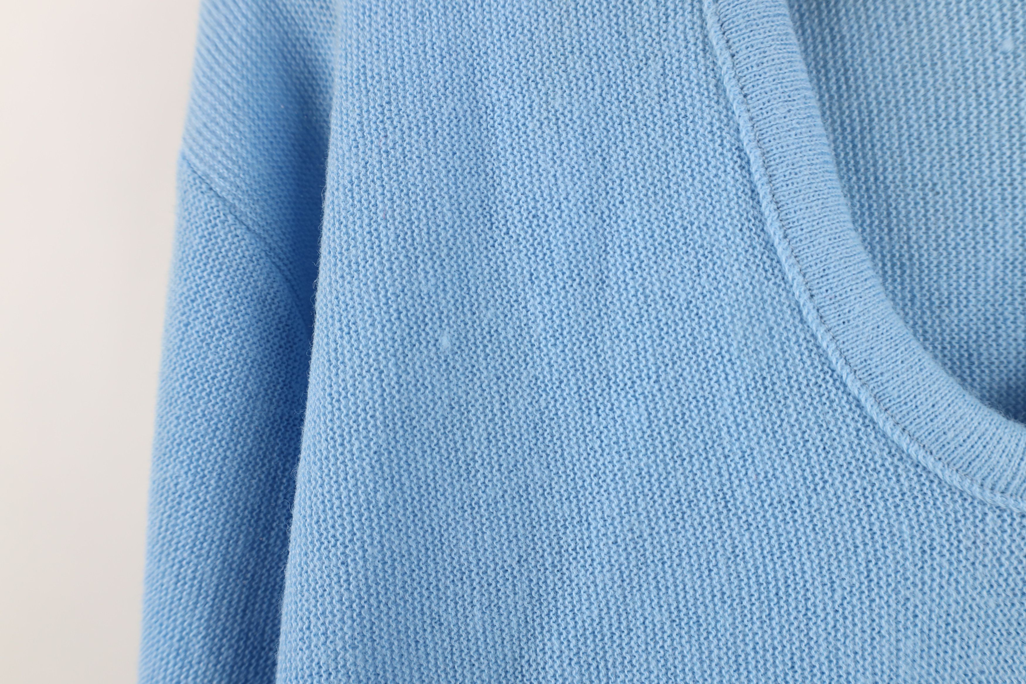 Vintage Vintage 70s Streetwear Knit V-Neck Sweater Carolina Blue USA Size US XL / EU 56 / 4 - 6 Thumbnail