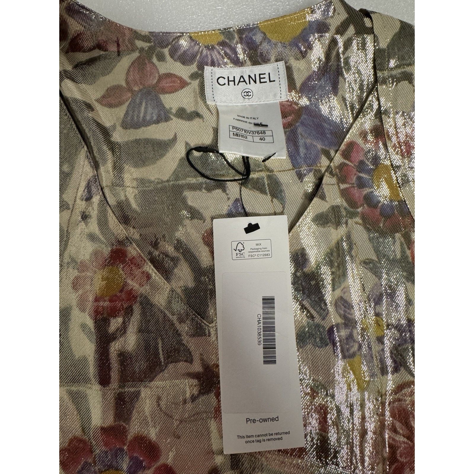 Chanel NWT CHANEL Silk Blouse 2015 Collection Karl Lagerfeld Size S / US 4 / IT 40 - 16 Thumbnail