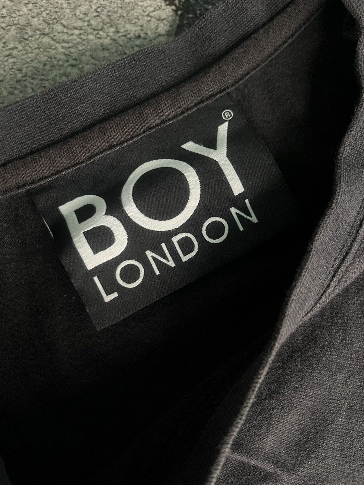 Boy London BOY LONDON BACKPRINT T-SHIRT Size US L / EU 52-54 / 3 - 3 Thumbnail