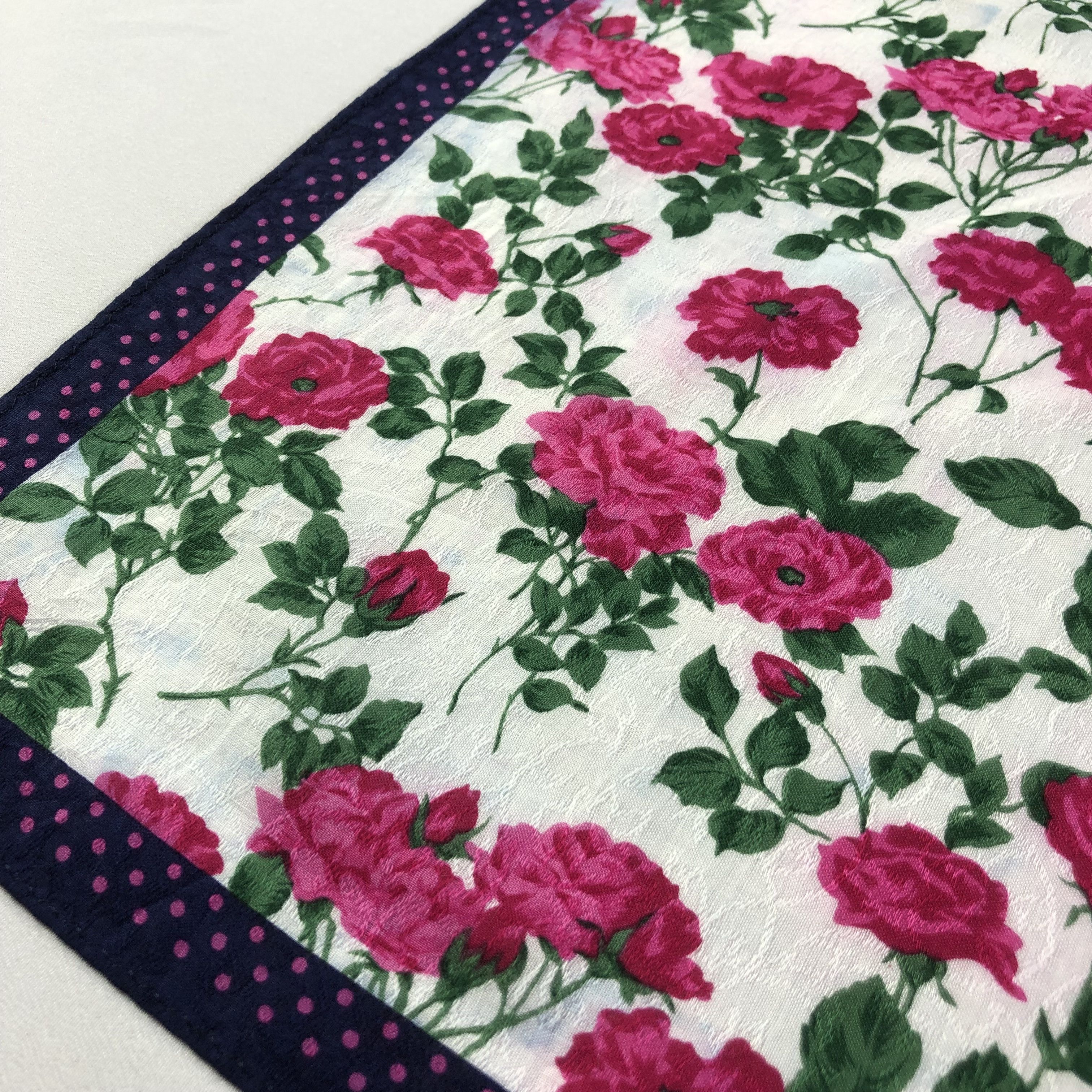 Yves Saint Laurent YSL Floral Handkerchief Neckerchief Bandana H1555 Size ONE SIZE - 7 Thumbnail
