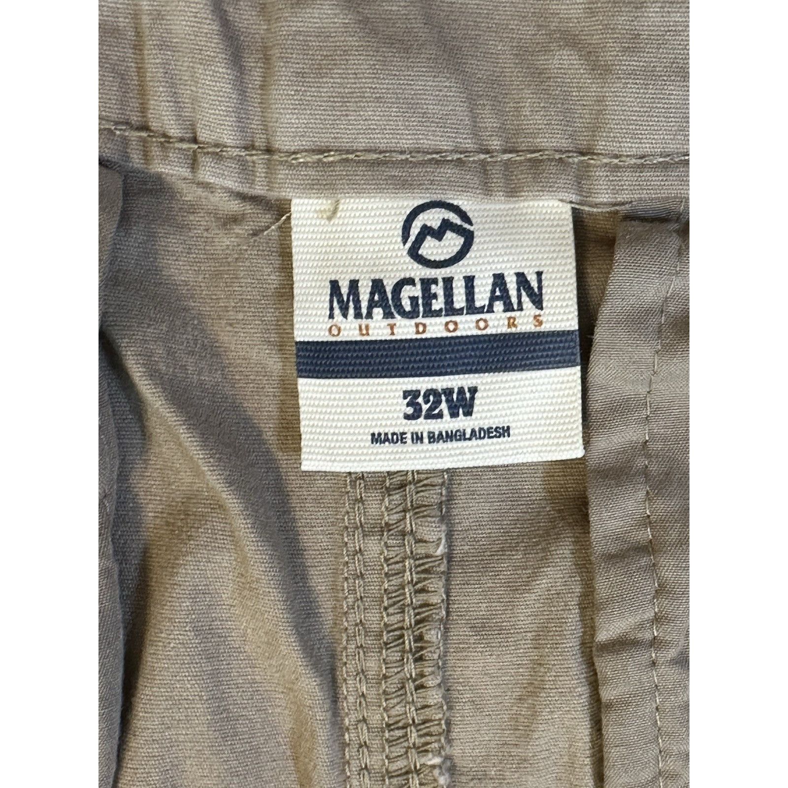 Other Magellan Outdoors Khaki Shorts 32W Gorpcore Normcore Utility Size US 32 / EU 48 - 2 Thumbnail