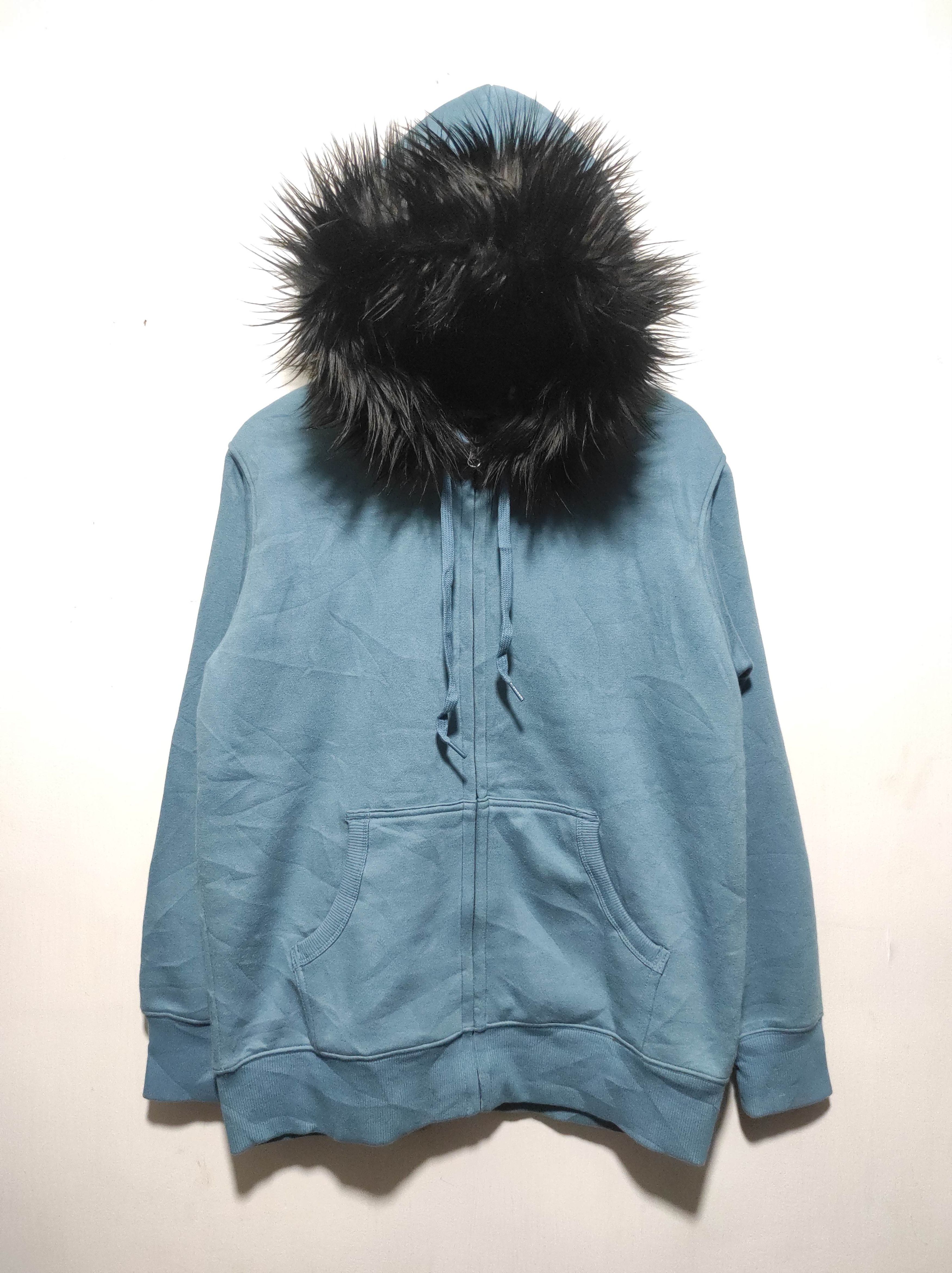 Uniqlo Uniqlo Sherpa Zip Fur Hoodie lgb style Size US L / EU 52-54 / 3 - 8 Thumbnail