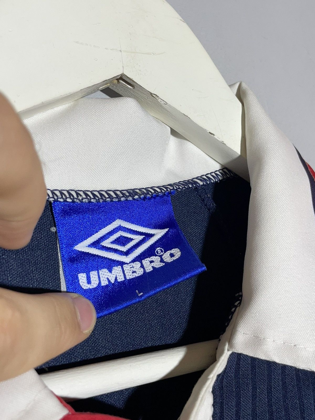 Umbro × Vintage National Team Scotland Umbro 1997 Home Football Shirt Size US L / EU 52-54 / 3 - 7 Thumbnail
