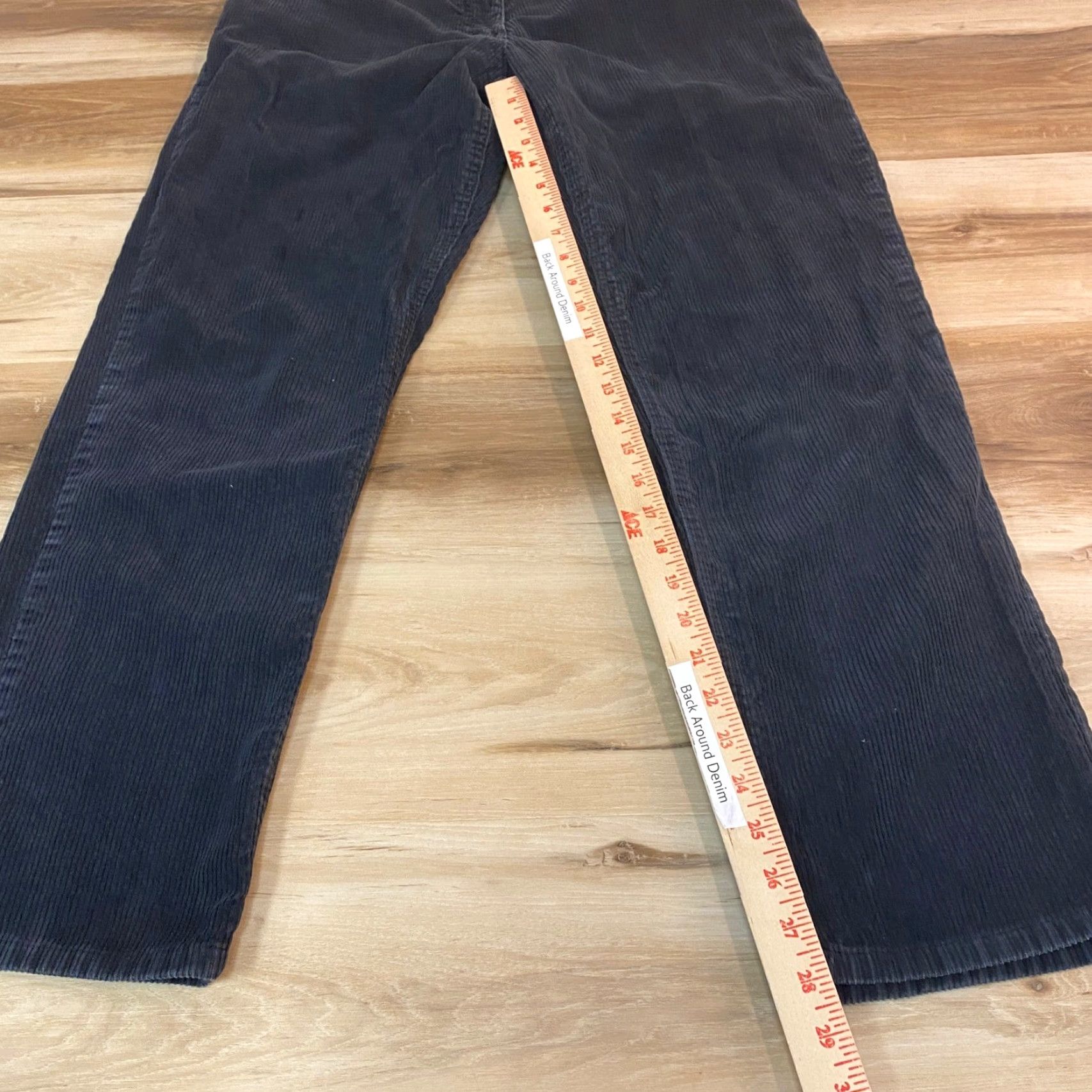 Vintage VINTAGE Christopher & Banks Corduroy Pants Womens 8 Straight Leg Casual Gray Pants Ladies 8 Corduroy Straight Leg Vintage Womens Size 30" / US 8 / IT 44 - 7 Thumbnail