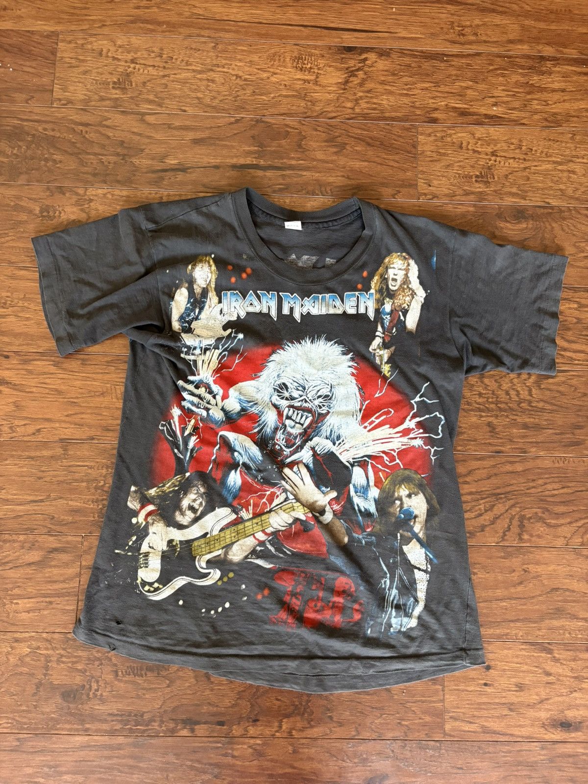 Vintage Vintage Iron Maiden 1993 Tee Size US XL / EU 56 / 4 - 1 Thumbnail