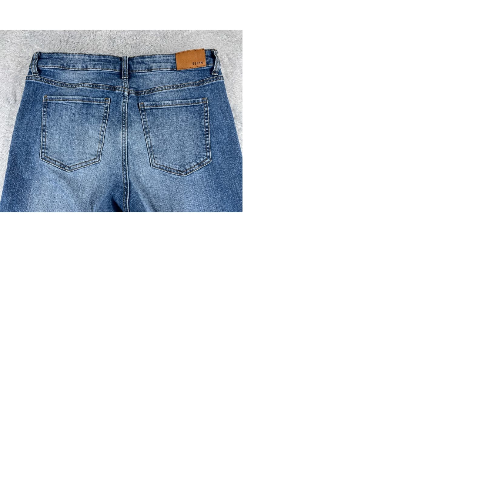Vintage Den!m Jeans Womens 30x29 Blue Denim 5-Pocket Design Mid Rise Bootcut Distressed Regular Flat Front Cotton Blend Size 36" / US 14 / IT 50 - 10 Thumbnail