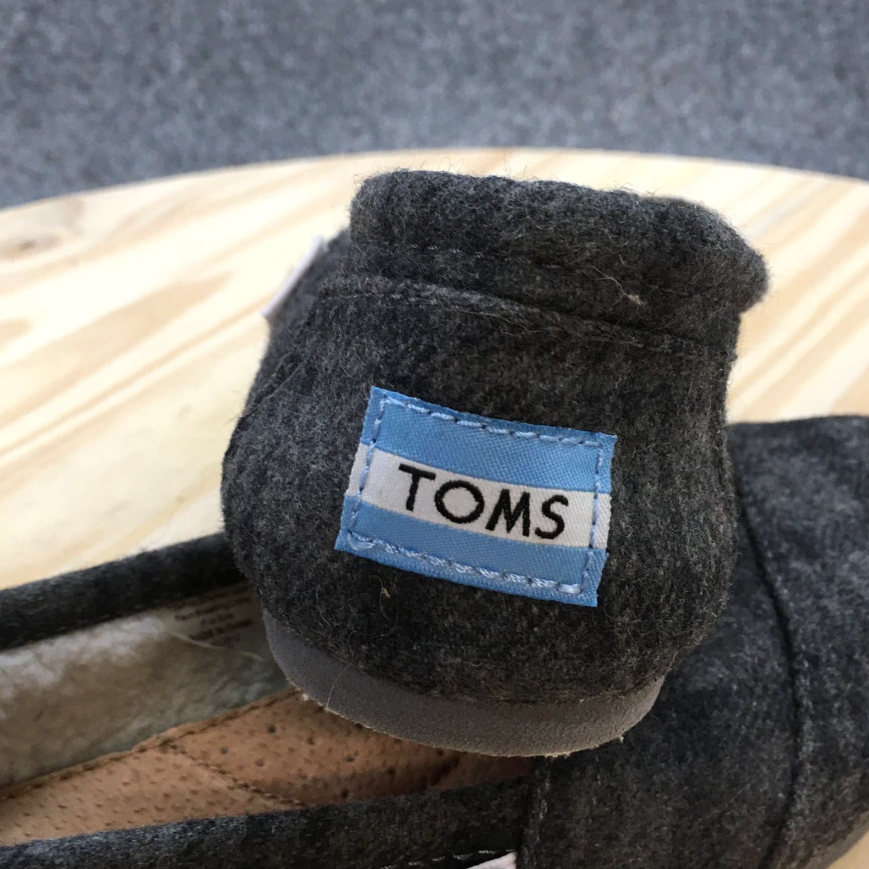 Toms TOMS Shies Womens 7 Classic Slip On Plaid Loafer Flats Gray Wool Blend 42L0512 Size US 7 / IT 37 - 7 Thumbnail