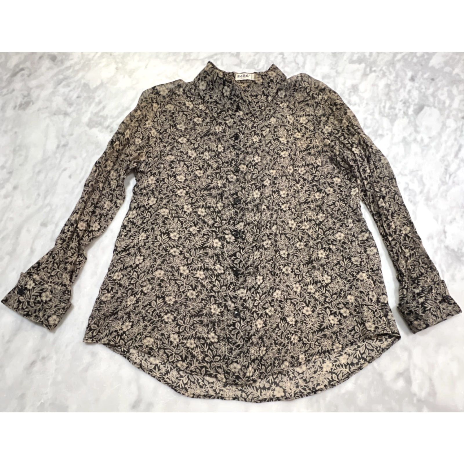Bcbgmaxazria VINTAGE BCBGMAXAZRIA Blouse Floral Sheer Long Sleeve L Cuff Drape USA Women's L Black Pattern Floral Vintage Yes Size L / US 10 / IT 46 - 2 Thumbnail