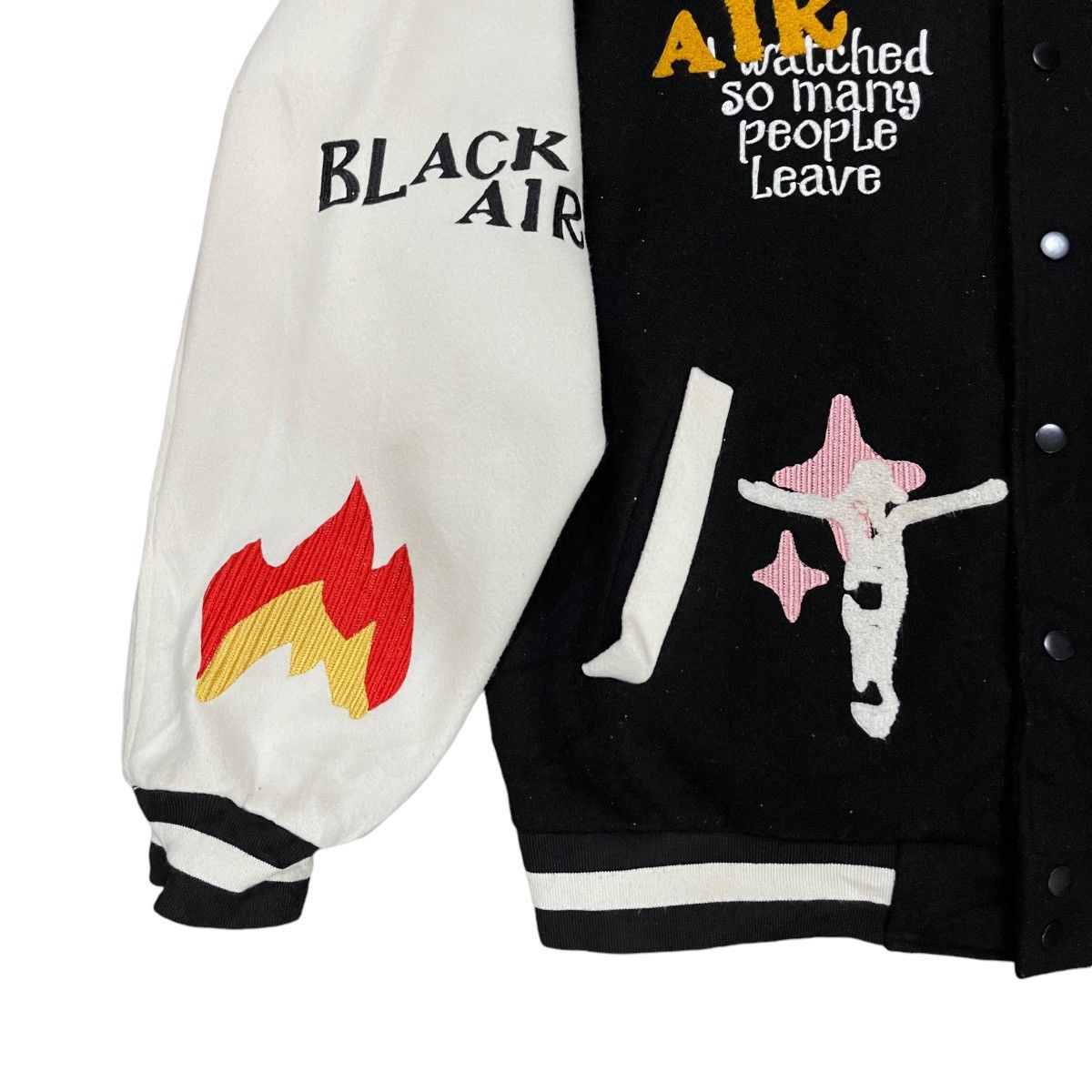 Japanese Brand Black Air Wool Snap Button Varsity Bomber Jacket Size US L / EU 52-54 / 3 - 6 Thumbnail