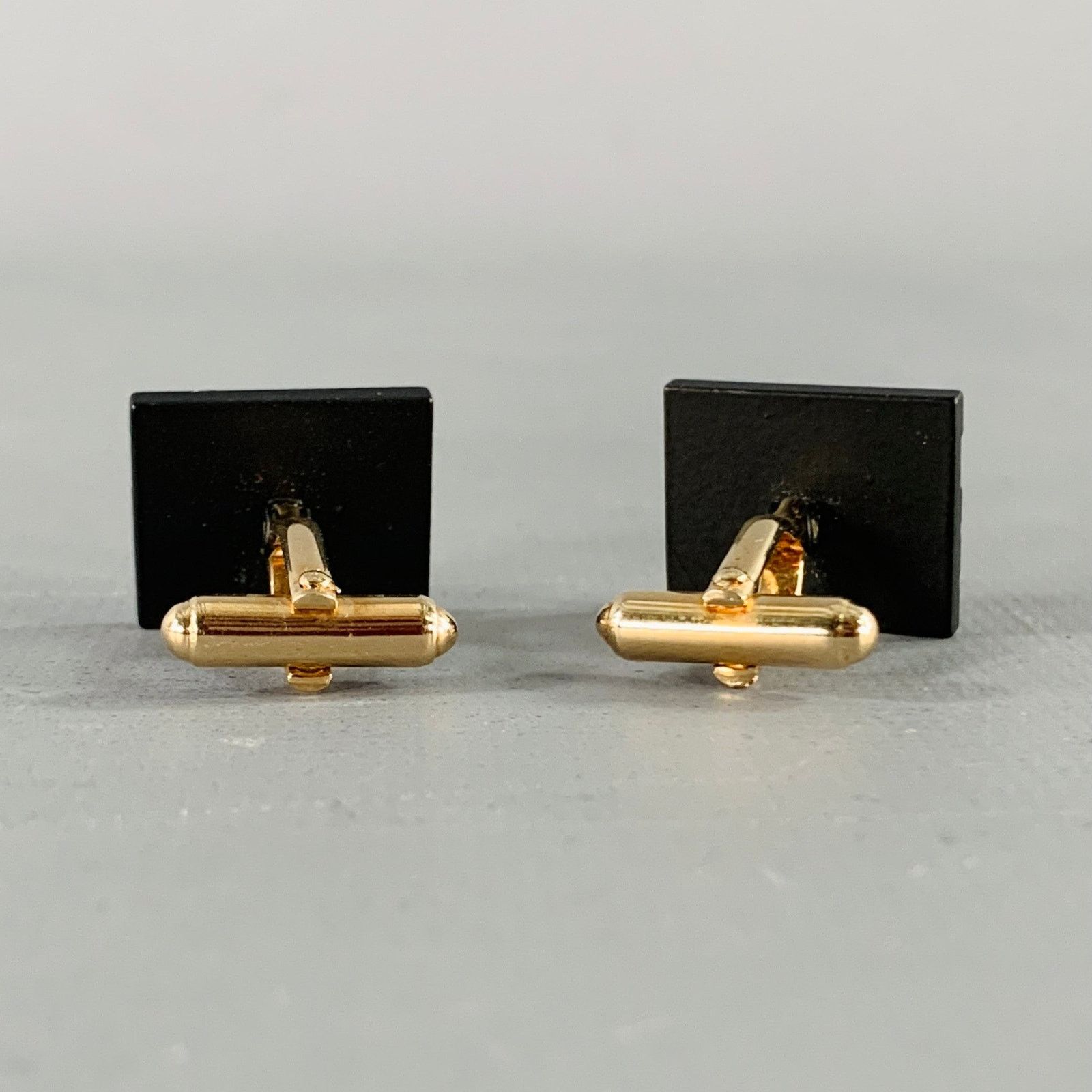 Vintage VINTAGE Gold Black Textured Cuff Links Size ONE SIZE - 2 Thumbnail