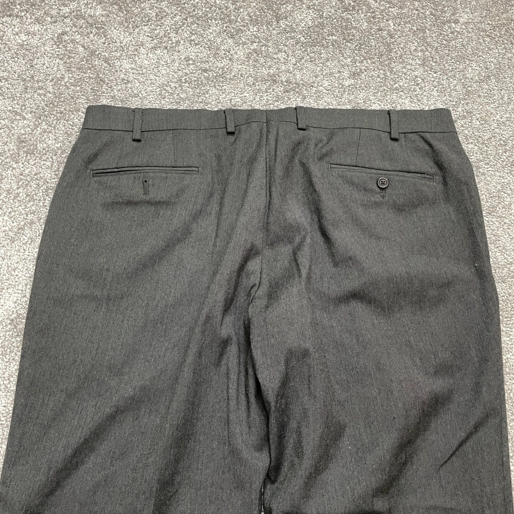 Ralph Lauren Lauren Ralph Lauren Dress Pants Men 38x30 Gray Flat Front Straight Leg Work Dress Pants Mens Regular Gray 30in Inseam City Preppy USA Classic Bedrock? Size US 38 / EU 54 - 3 Thumbnail