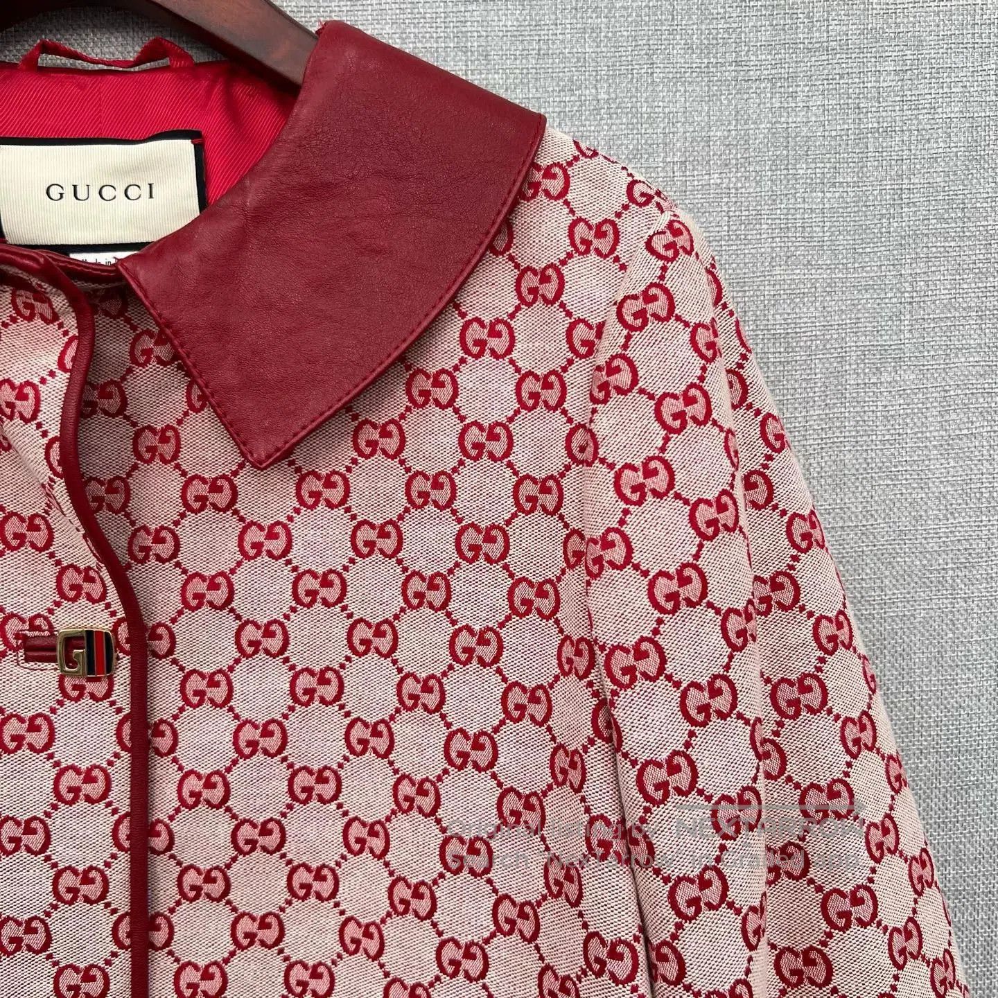 Gucci Gucci Red Logo Women's Jacket. Size S / US 4 / IT 40 - 3 Thumbnail