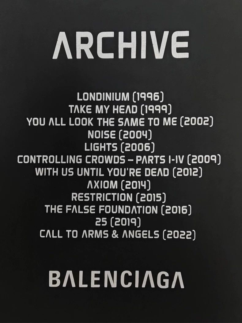 Balenciaga Balenciaga 24ss Black and White Archive Apple Music Limite Size US XS / EU 42 / 0 - 5 Thumbnail
