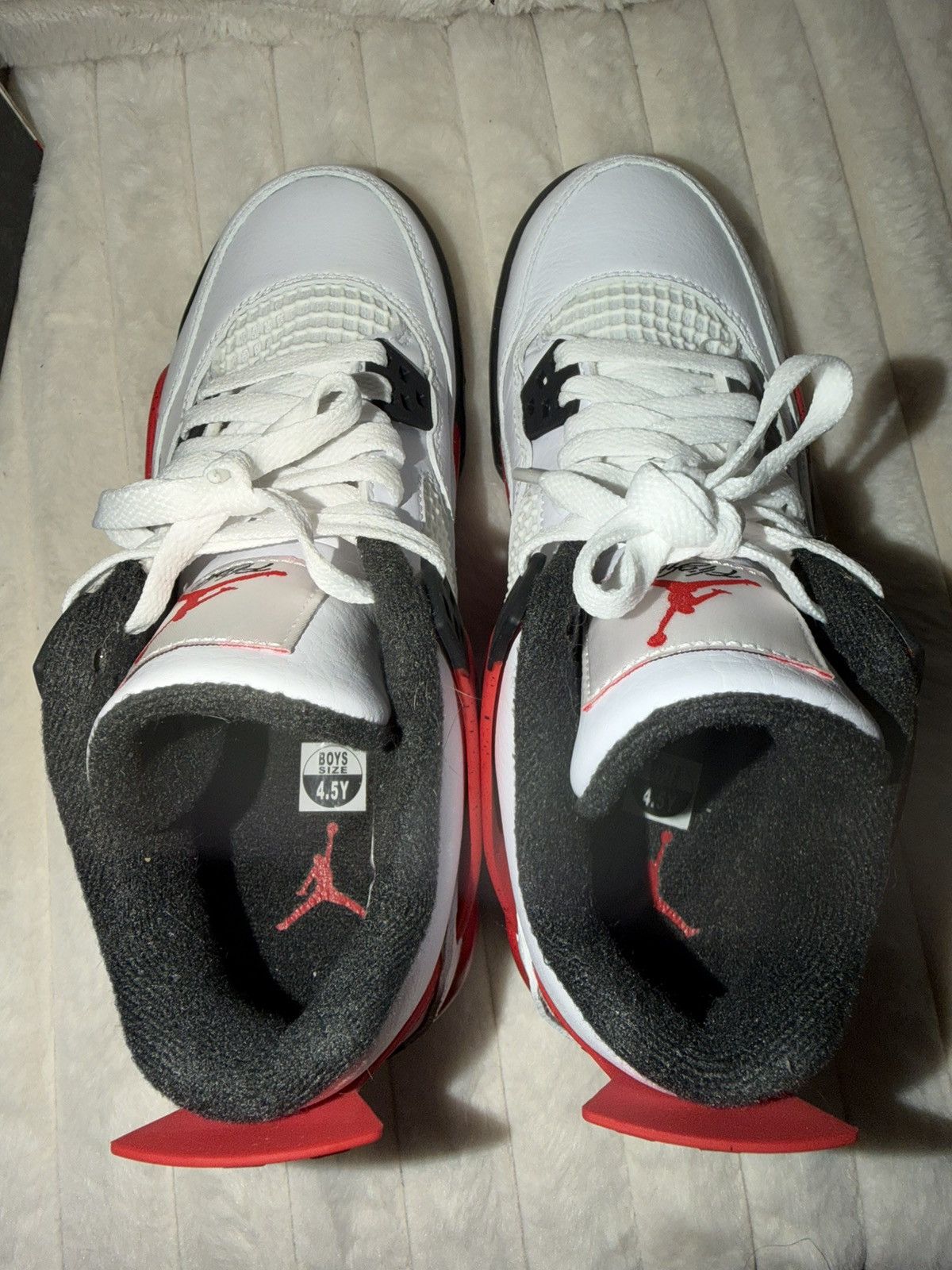 Jordan Brand Air Jordan 4 Retro GS Size 4.5Y White/ Fire Red-Black Size US 6 / IT 36 - 2 Thumbnail