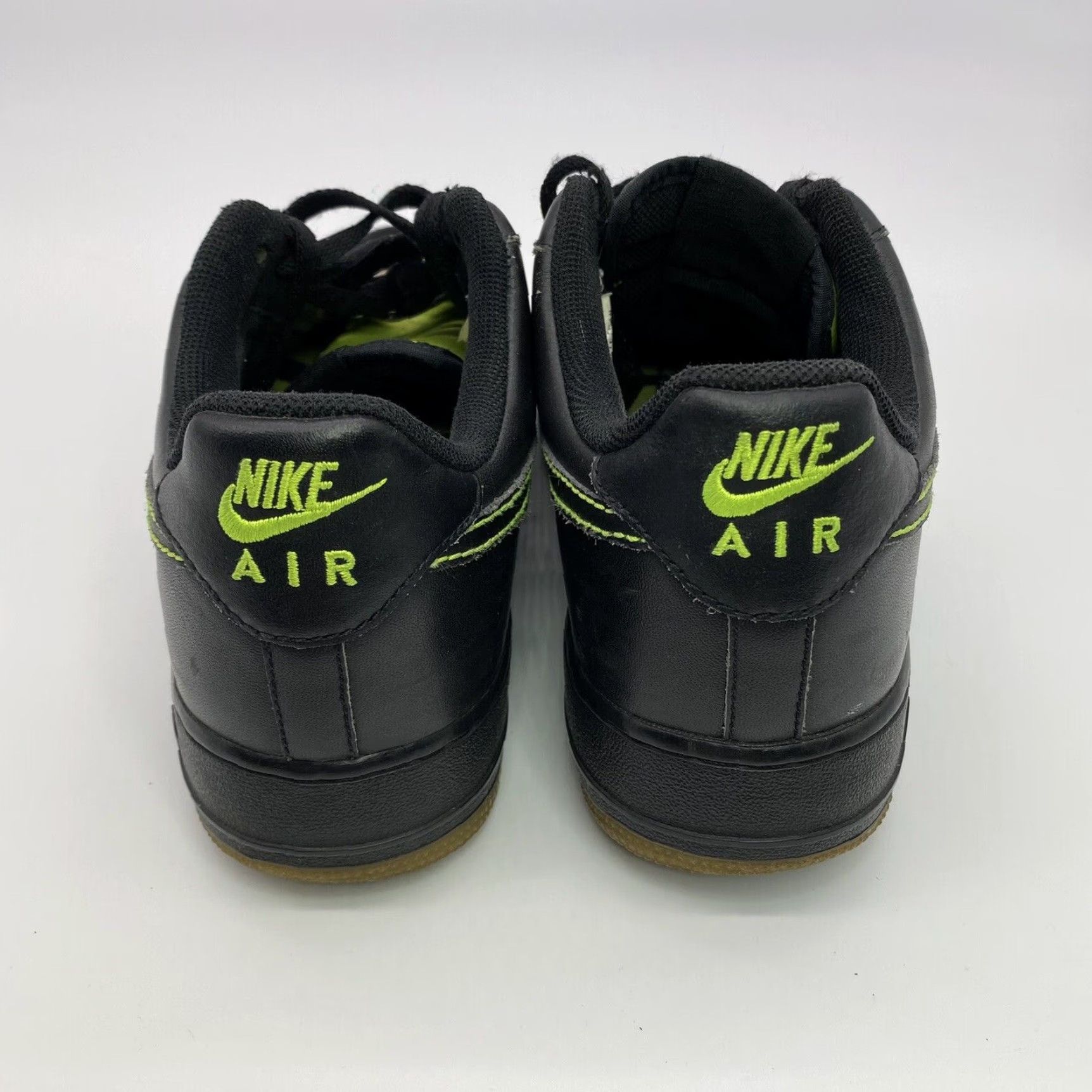 Nike VINTAGE Nike Air Force 1 '07 BLACK/BLACK-VOLT 315122-002 MENS OG AF1 RETRO '82 Shoes Size US 9 / EU 42 - 4 Thumbnail
