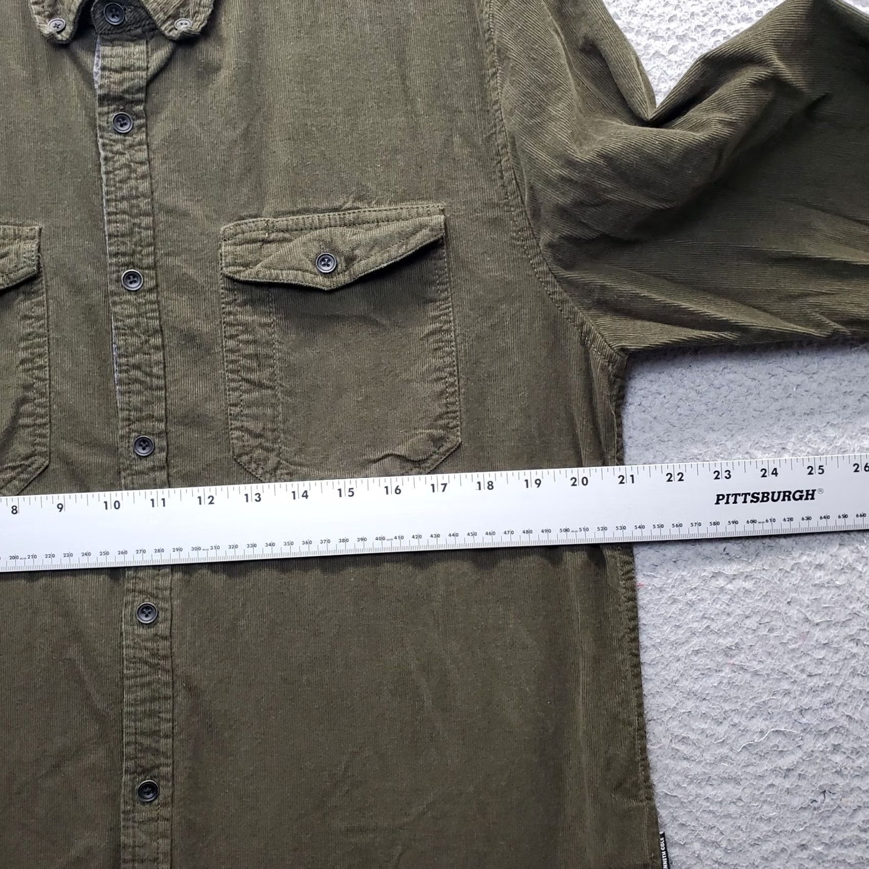 Kenneth Cole Kenneth Cole Corduroy Shirt Mens L Green Long Sleeve Collared Button Down Size US L / EU 52-54 / 3 - 4 Thumbnail