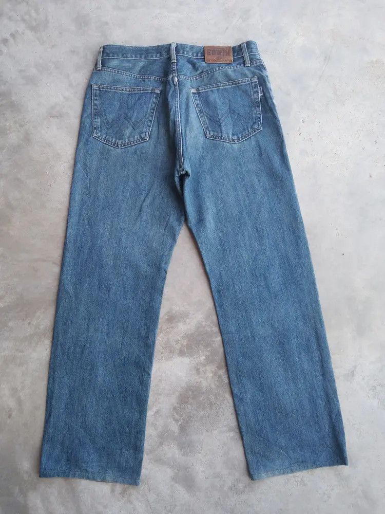 Japanese Brand Vintage Edwin Faded Blue Distressed Jeans 33x30 Size US 33 - 2 Thumbnail
