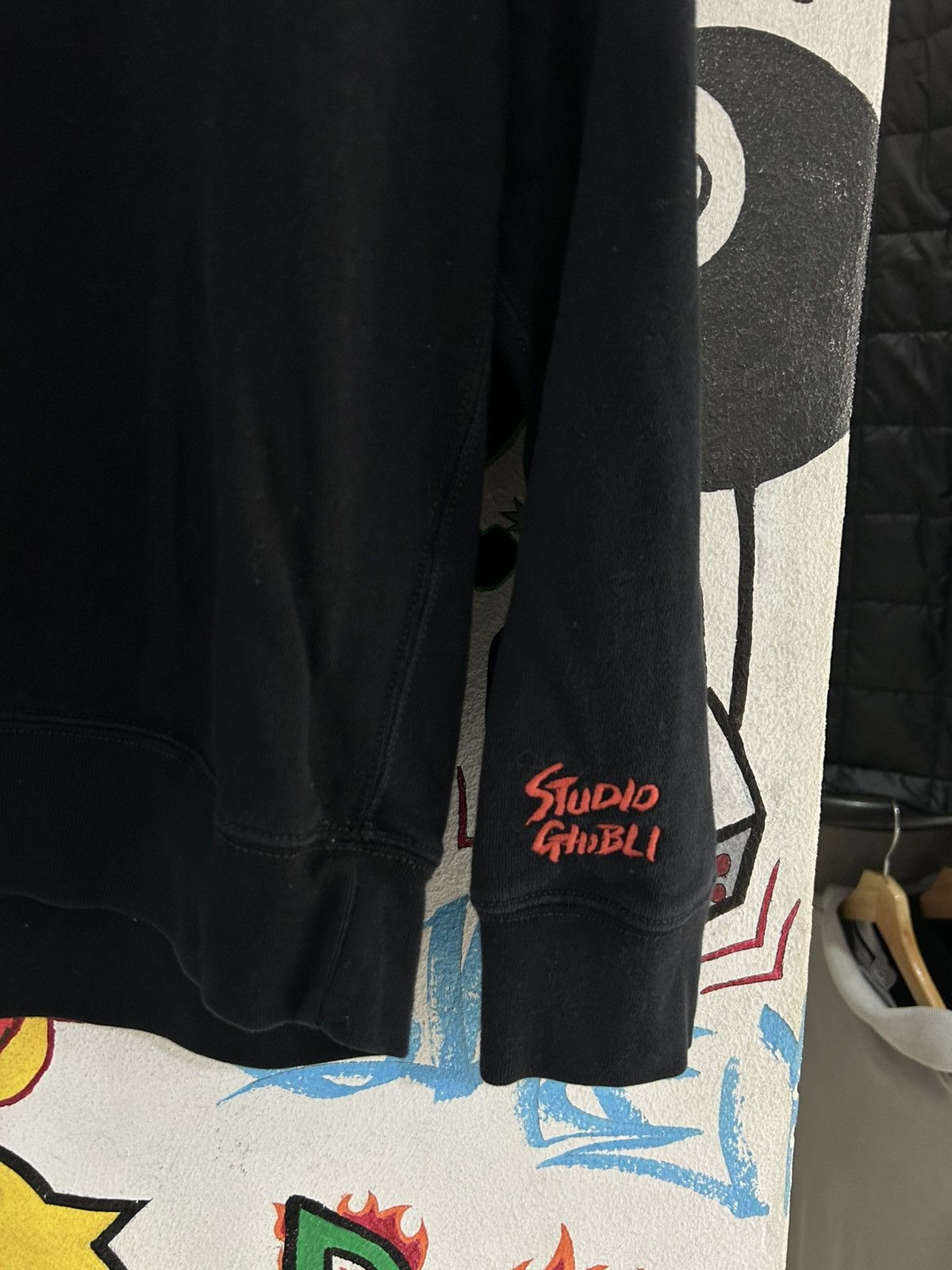 Uniqlo Spirited Away Uniqlo sweater Size US S / EU 44-46 / 1 - 3 Thumbnail
