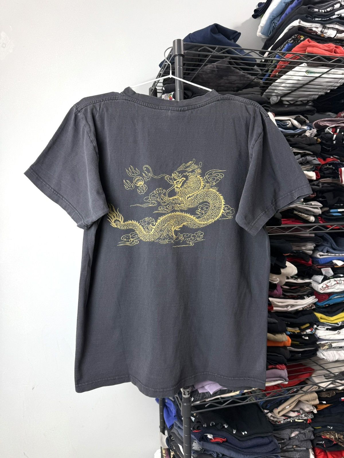 Vintage Vintage 1990’s Japanese Art Dragon Hieroglyphs T Shirt Size US XL / EU 56 / 4 - 2 Thumbnail