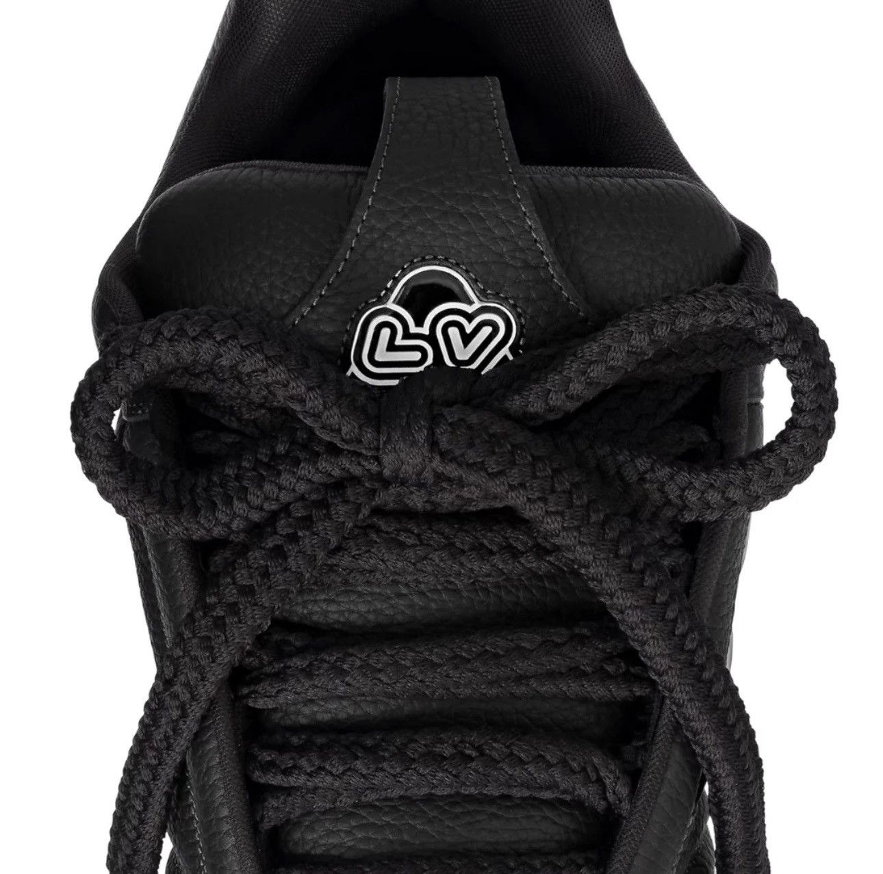 Louis Vuitton Louis Vuitton LV Trainer noir strass Size US 9 / EU 42 - 2 Thumbnail